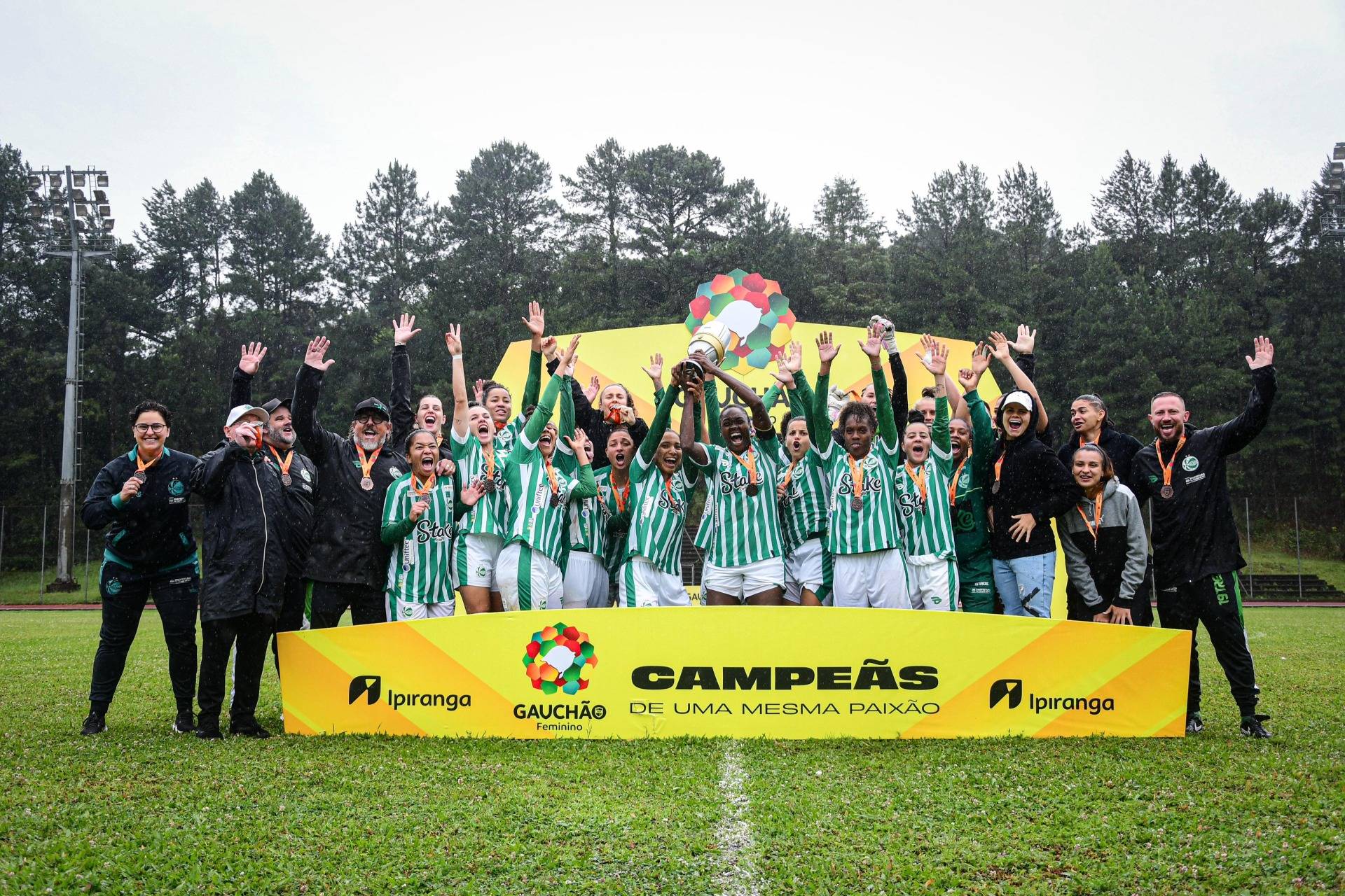 Juventude conquista o tricampeonato do Interior do Gauchão Feminino