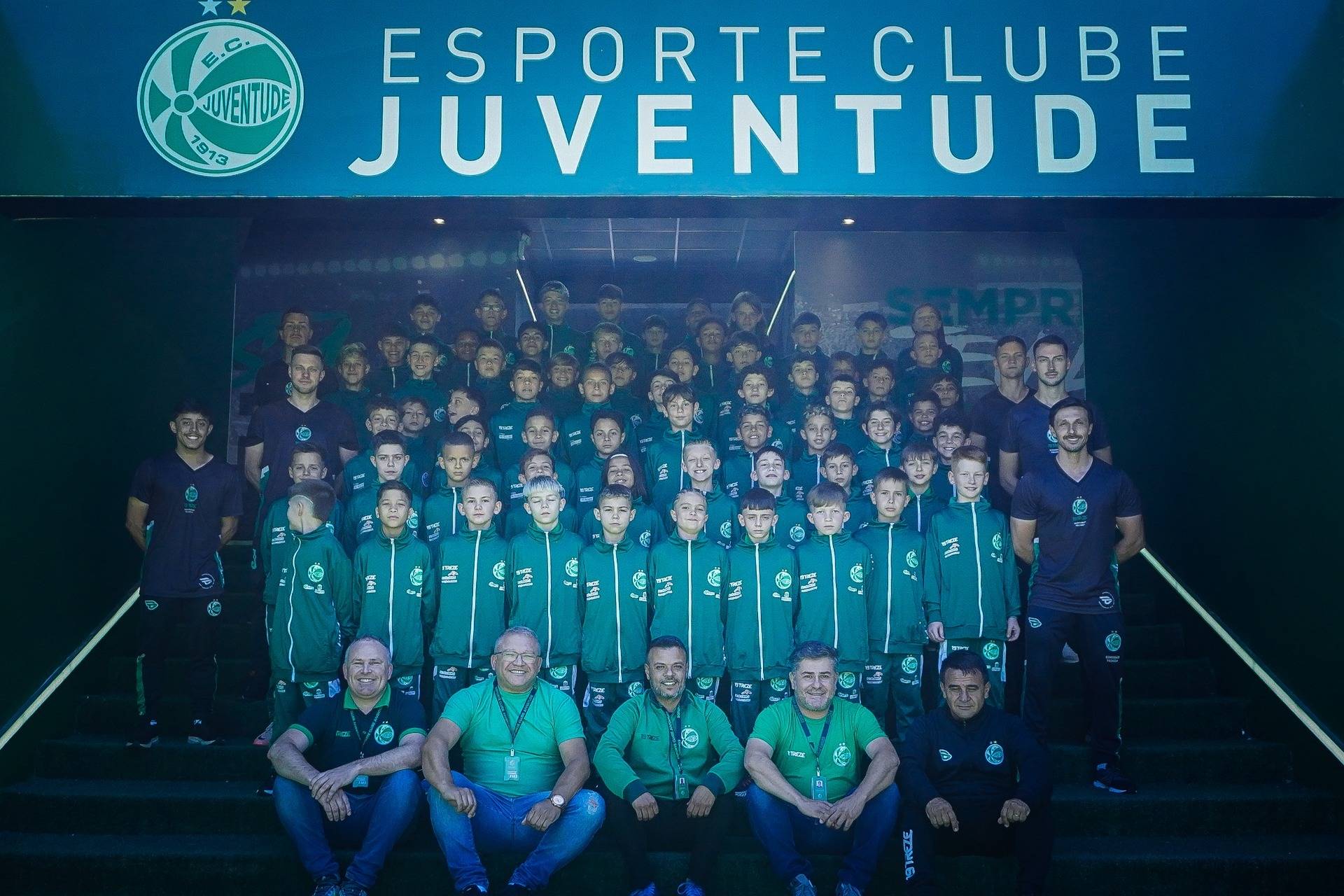 Escola de Futebol do Juventude retorna da Argentina com bons resultados