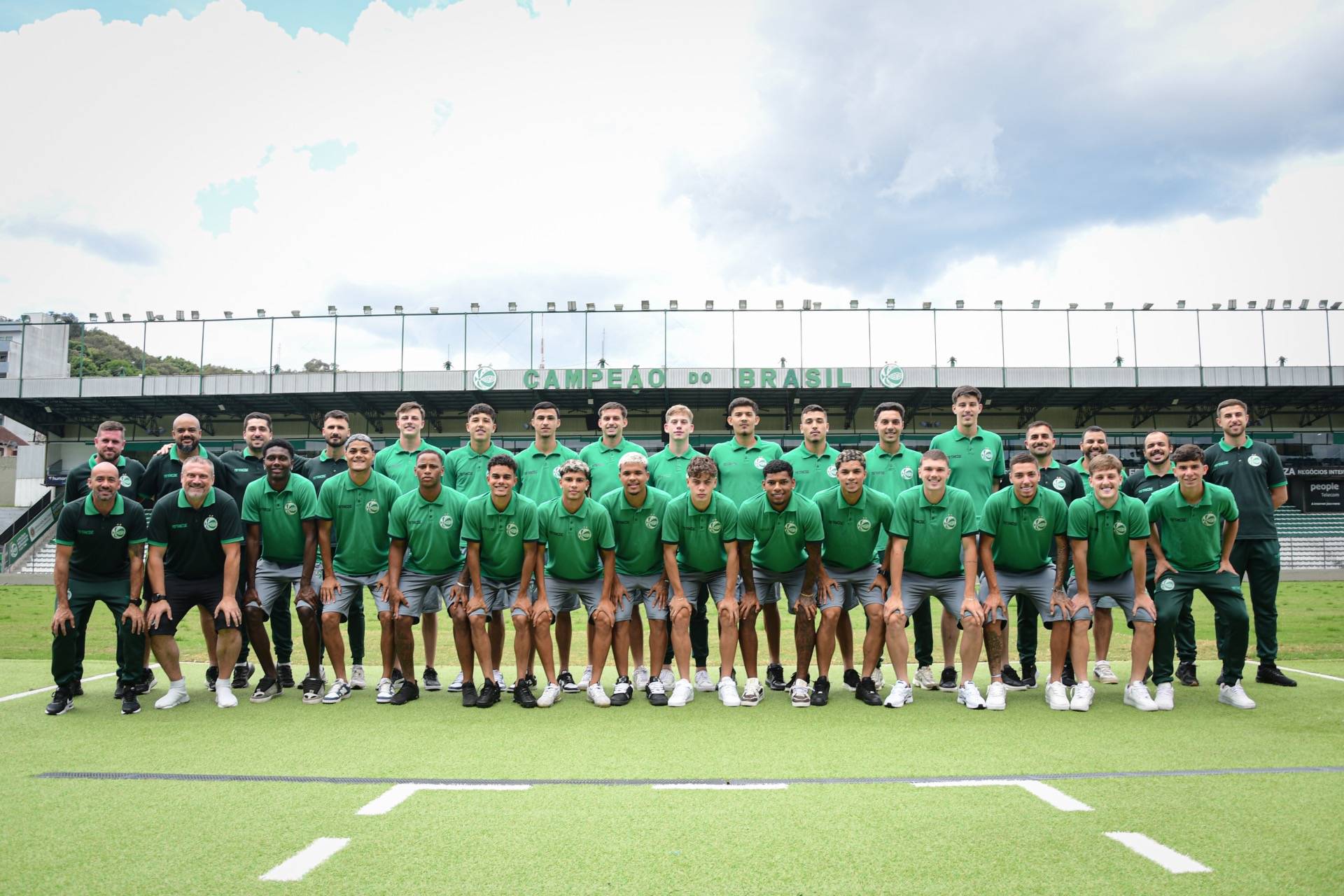 Rumo a Copinha: Juventude inicia deslocamento para São Paulo