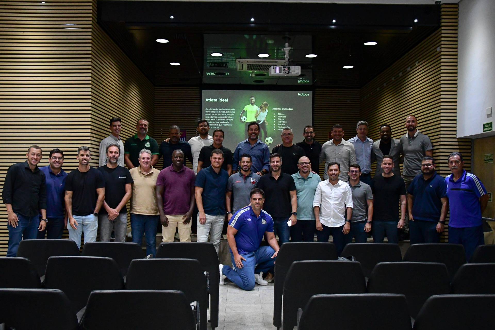 Juventude participa de Reunião dos Clubes Formadores