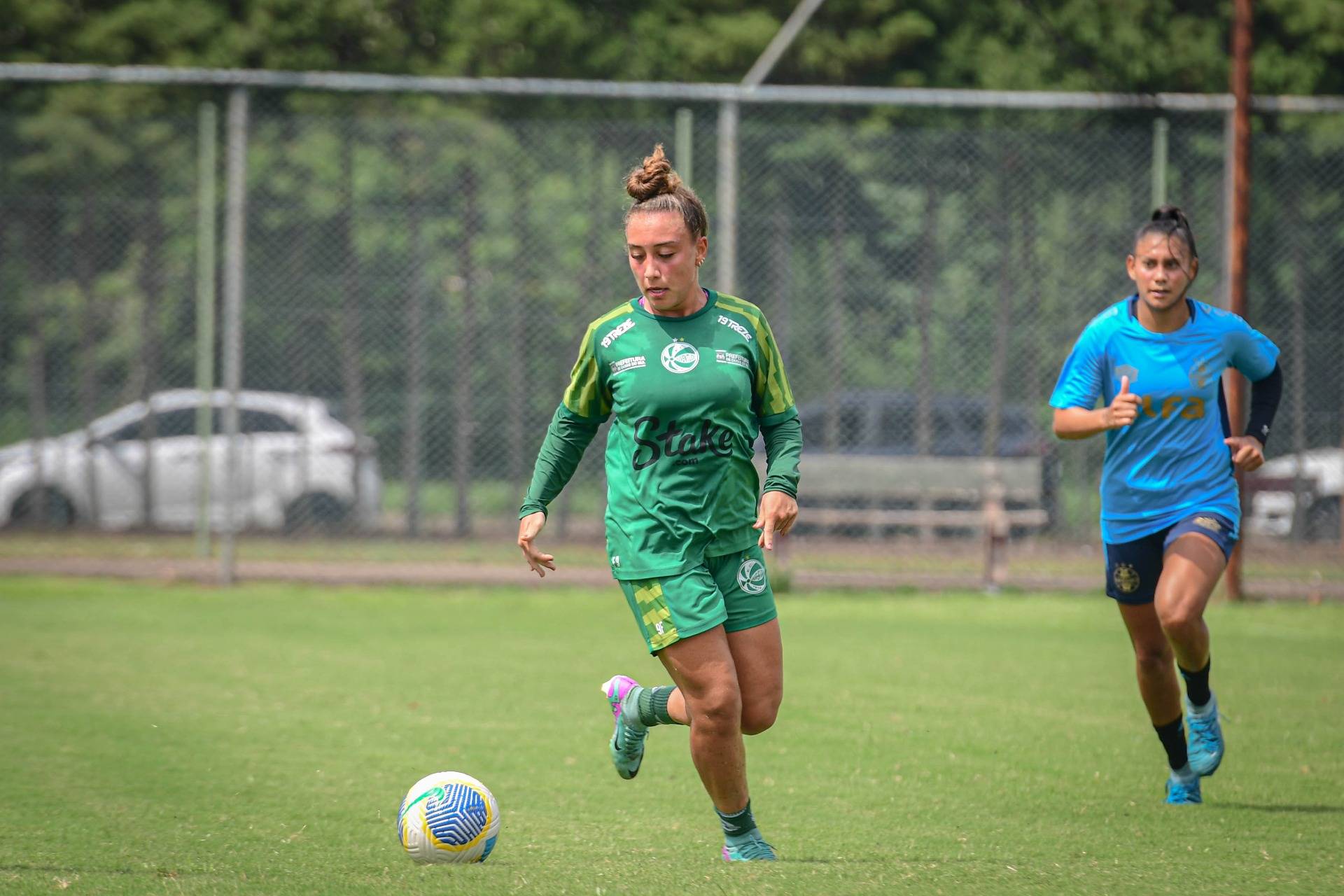 Gurias Jaconeras realizam jogo-treino contra o Grêmio
