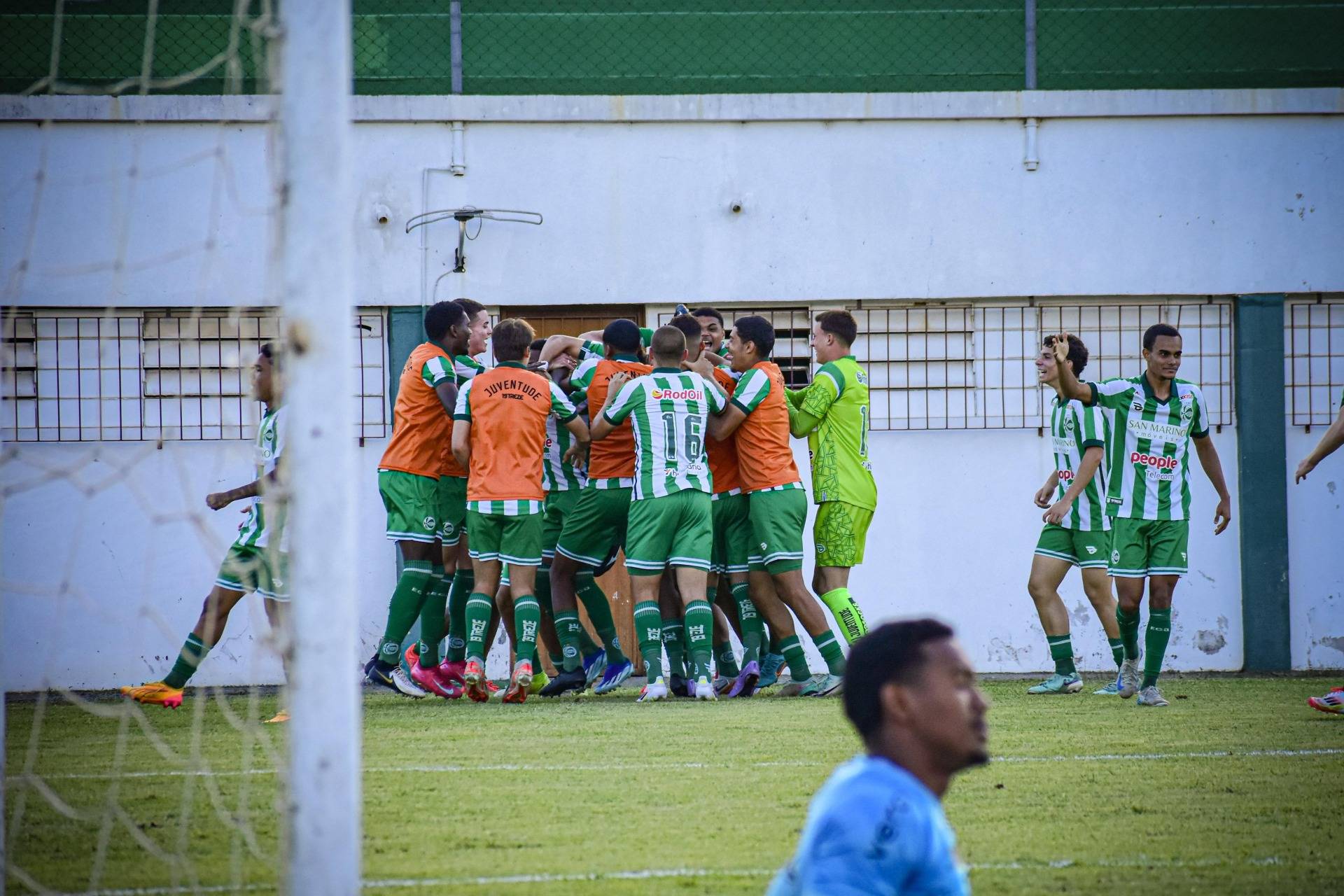 Líder! Juventude vence o Grêmio e assume a liderança do Brasileirão Sub-20