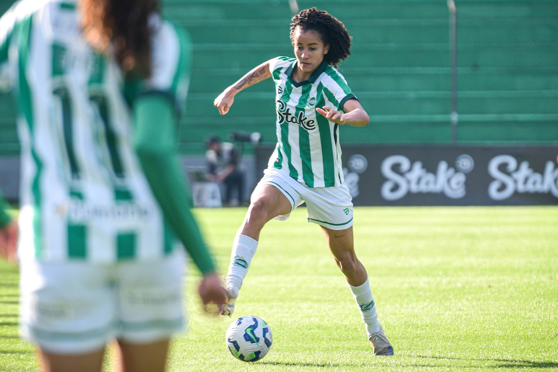 Juventude comunica negociação da atleta Alice
