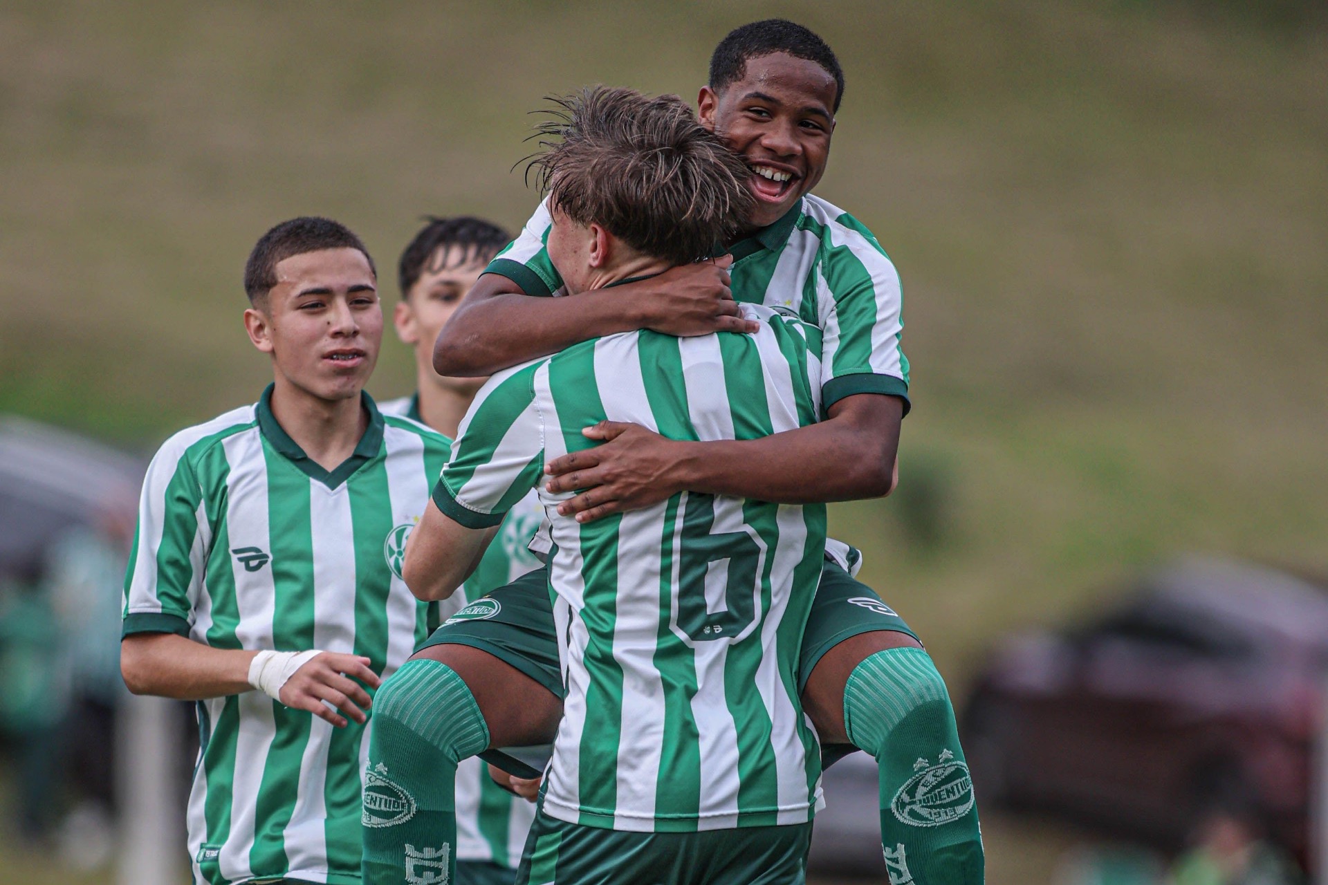 Juventude vence Progresso e sai em vantagem nas quartas de final do Gauchão sub-15
