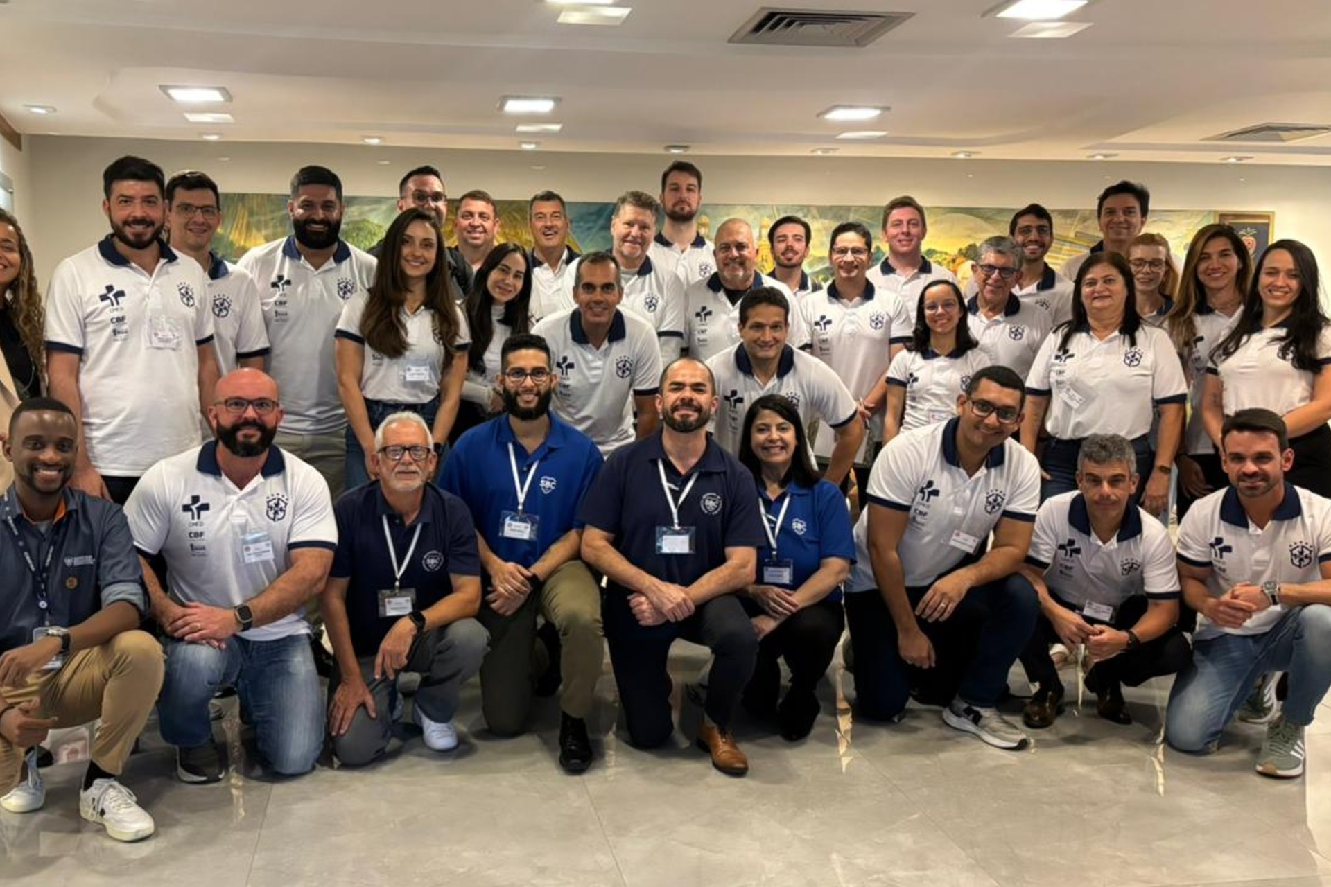 Dr. Rodrigo Zampieri representa o Juventude em treinamento pioneiro da CBF para emergências cardiovasculares