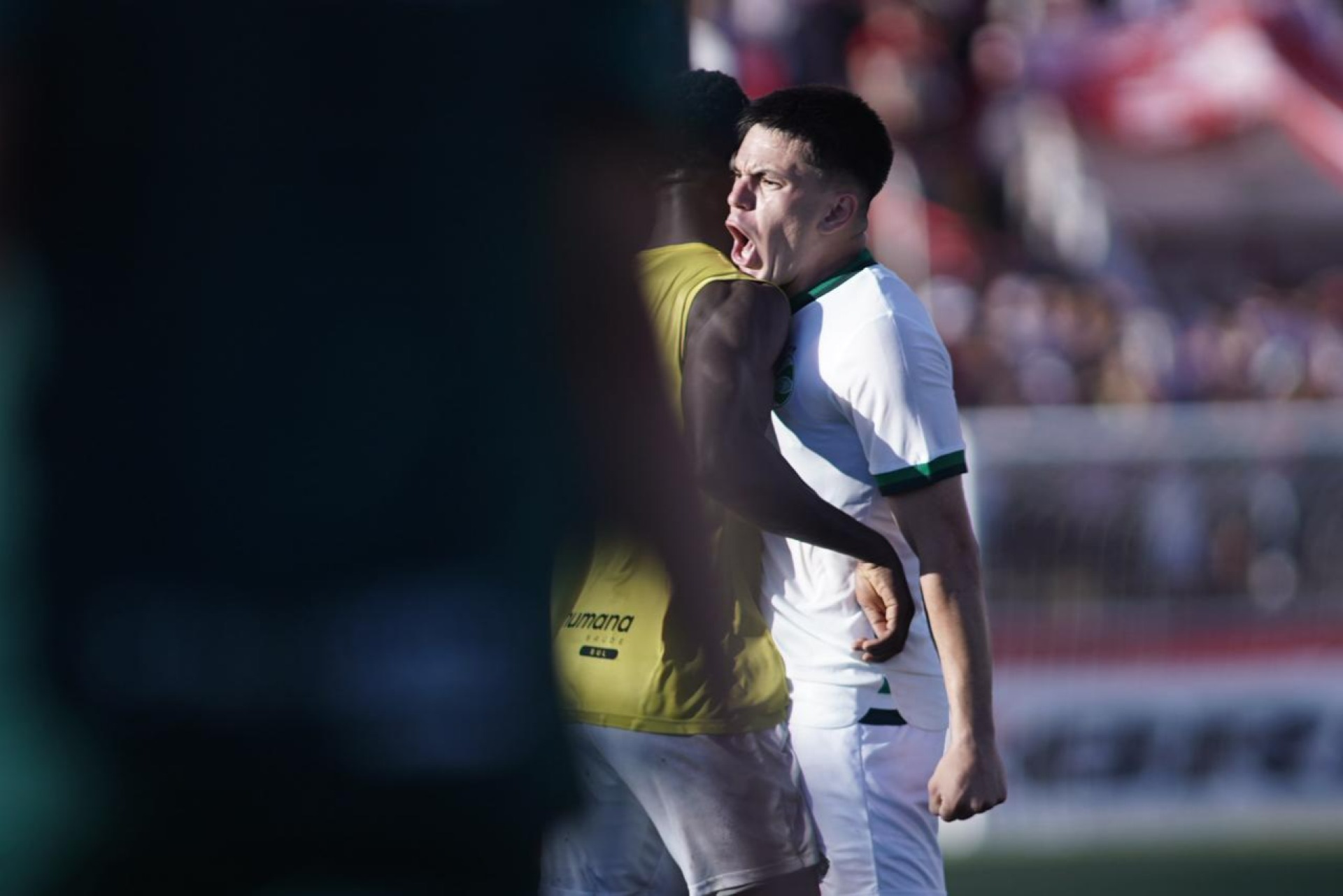 Na raça Jaconera e com dois a menos, Ju vence em Santa Maria 