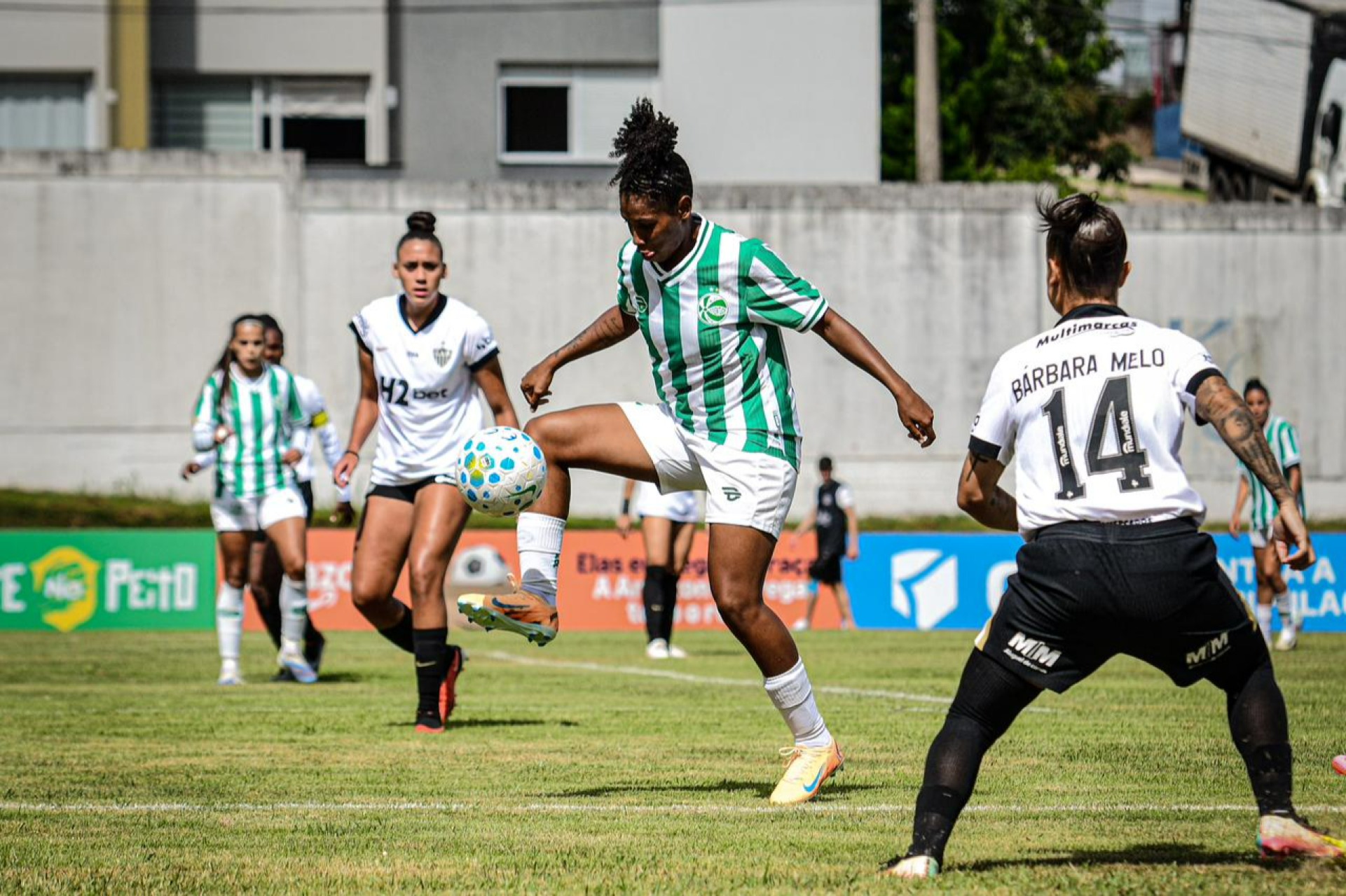Gurias Jaconeras conquistam o primeiro ponto no Brasileirão