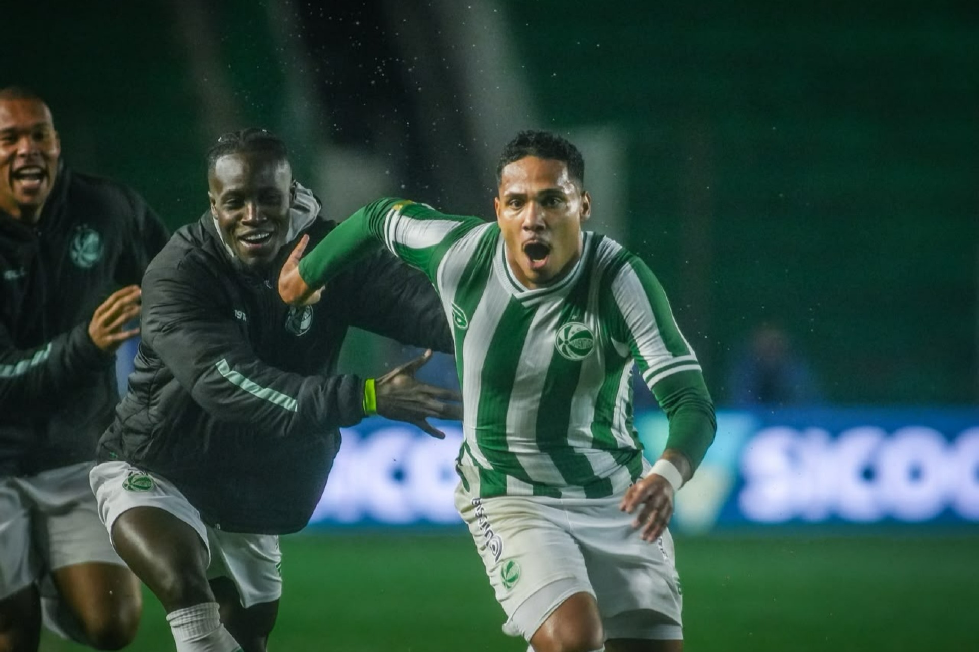 Vitória e G2 da Série B! Juventude marca nos acréscimos e anota mais três pontos no Jaconi