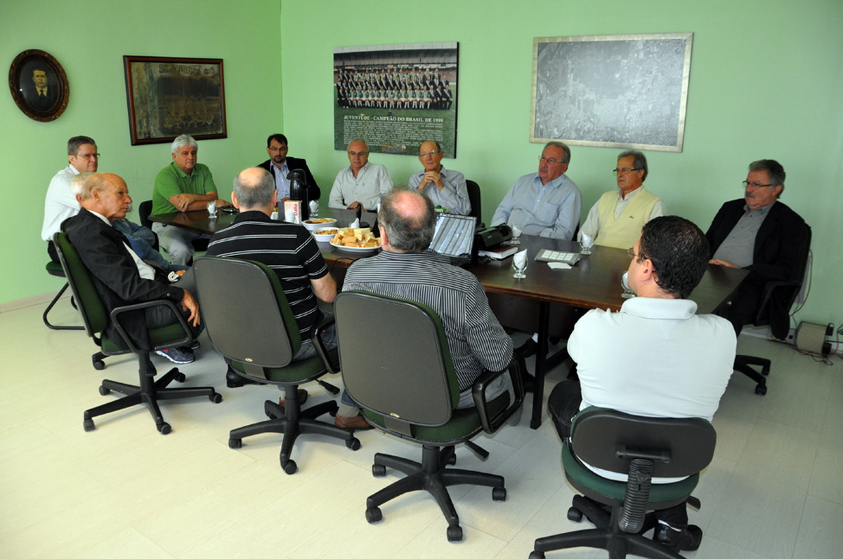 Papo Café reúne Conselheiros do Juventude