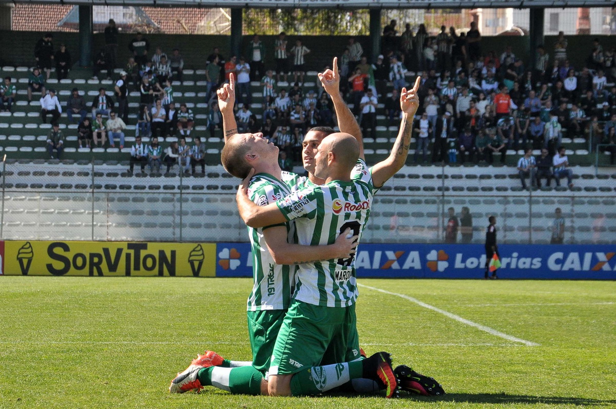 Comemora Jaconero! Estamos classificados!