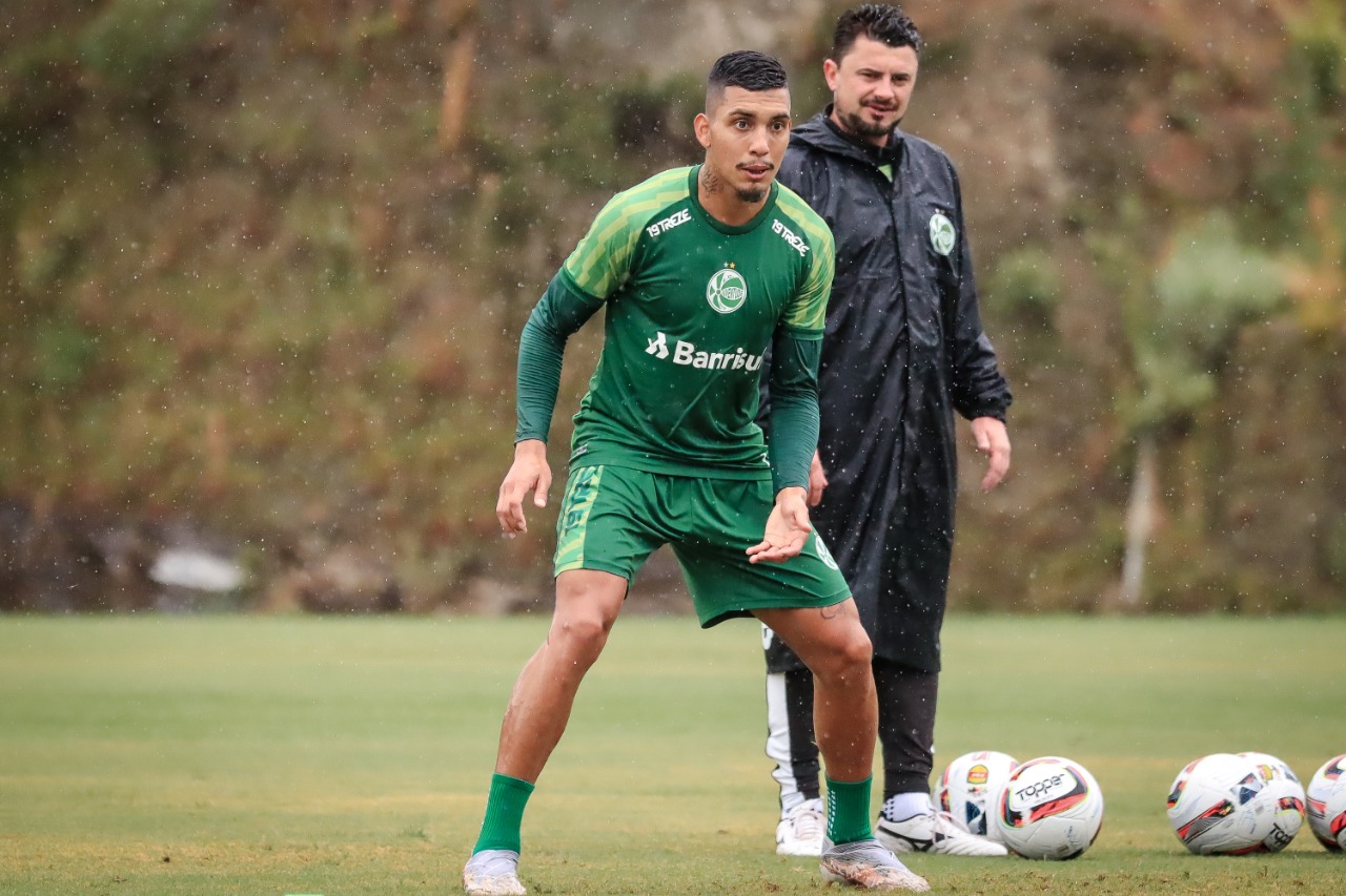 Atacante Hélio Borges é o segundo reforço apresentado oficialmente para o Gauchão