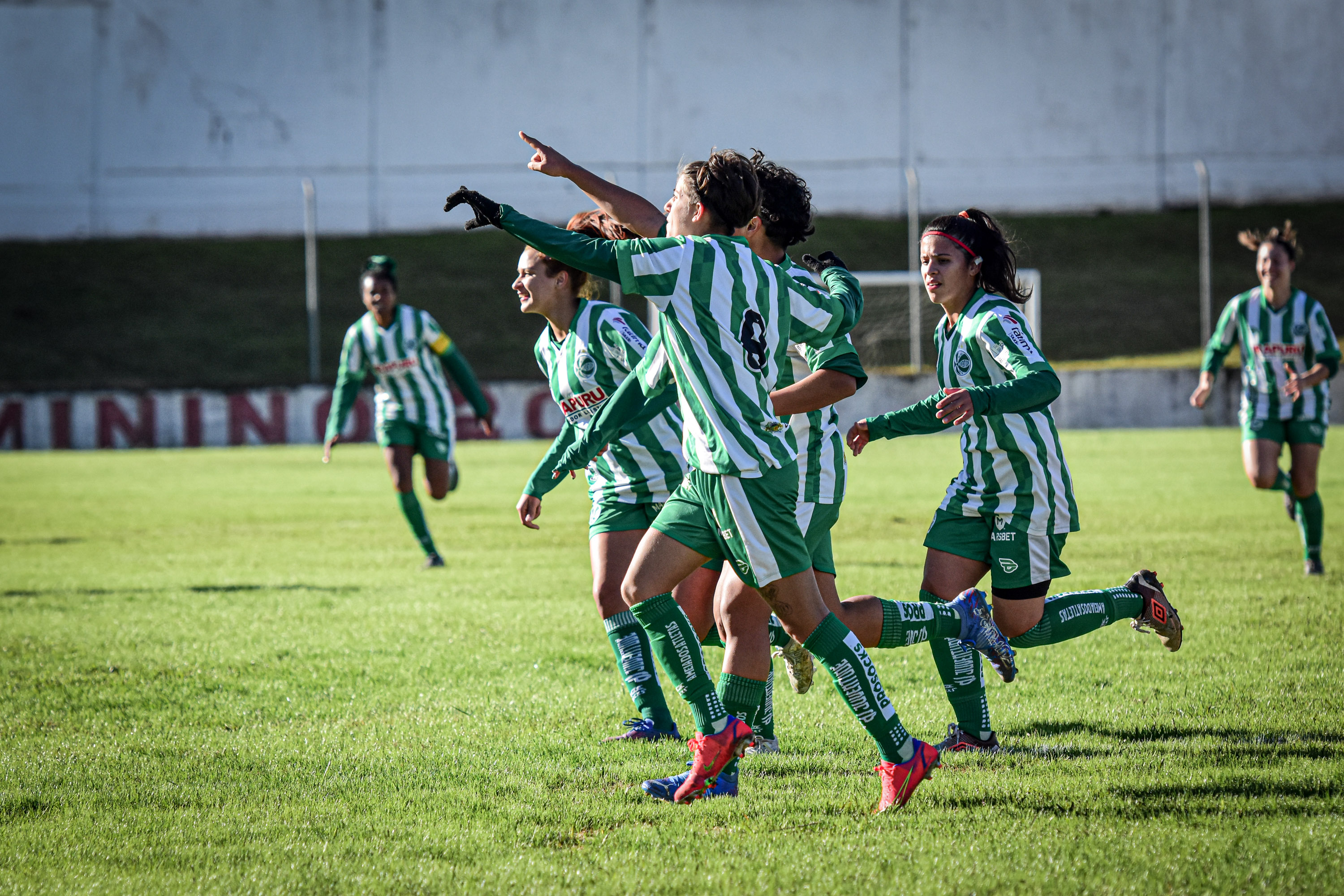 Gauchão Feminino: acompanhe a estreia das Esmeraldas no Estadual