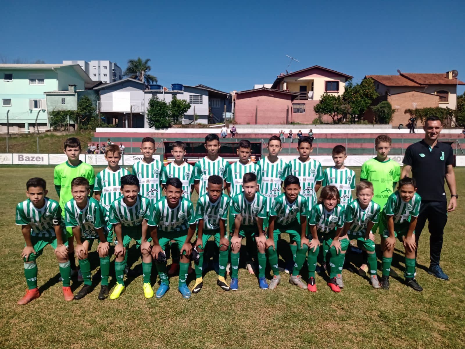 Escola do Ju disputará torneio no Paraná