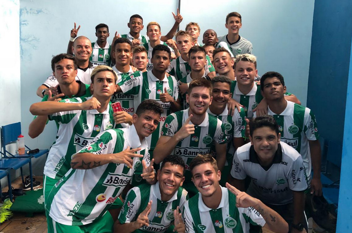 De virada, Juventude vence e garante vaga nas semifinais na Santiago