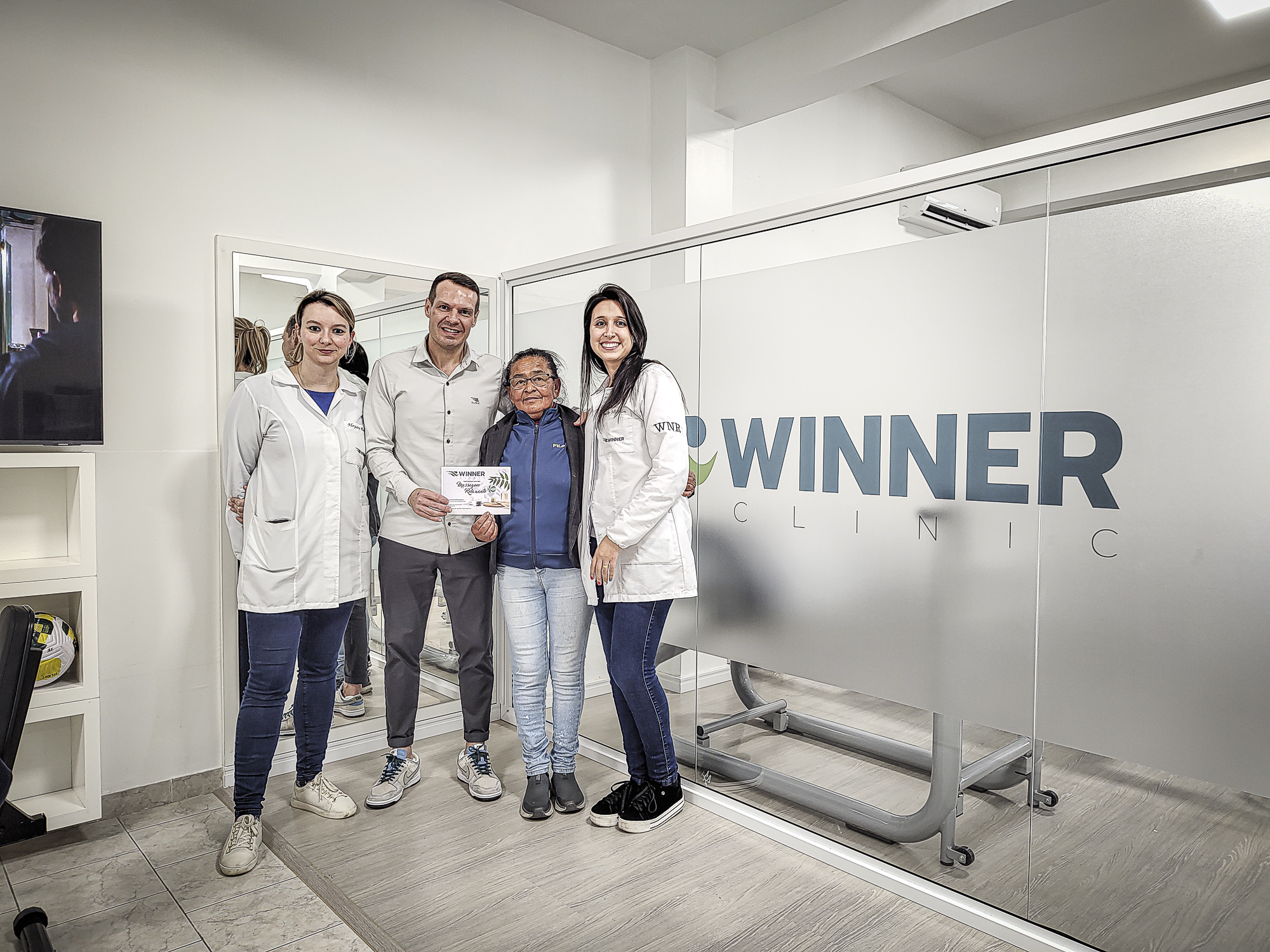 Em homenagem ao Dia das Mães, colaboradoras do Juventude são presenteadas com procedimento especial na Winner Clinic