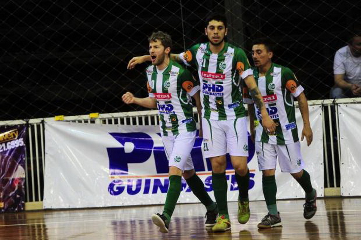 Ju Futsal vence e segue em busca da classificação na Série Ouro