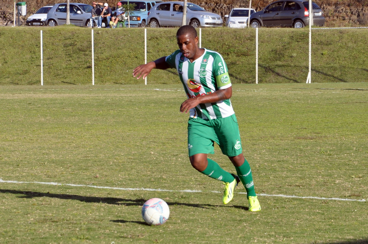 Ju perde invencibilidade no Gauchão sub-20