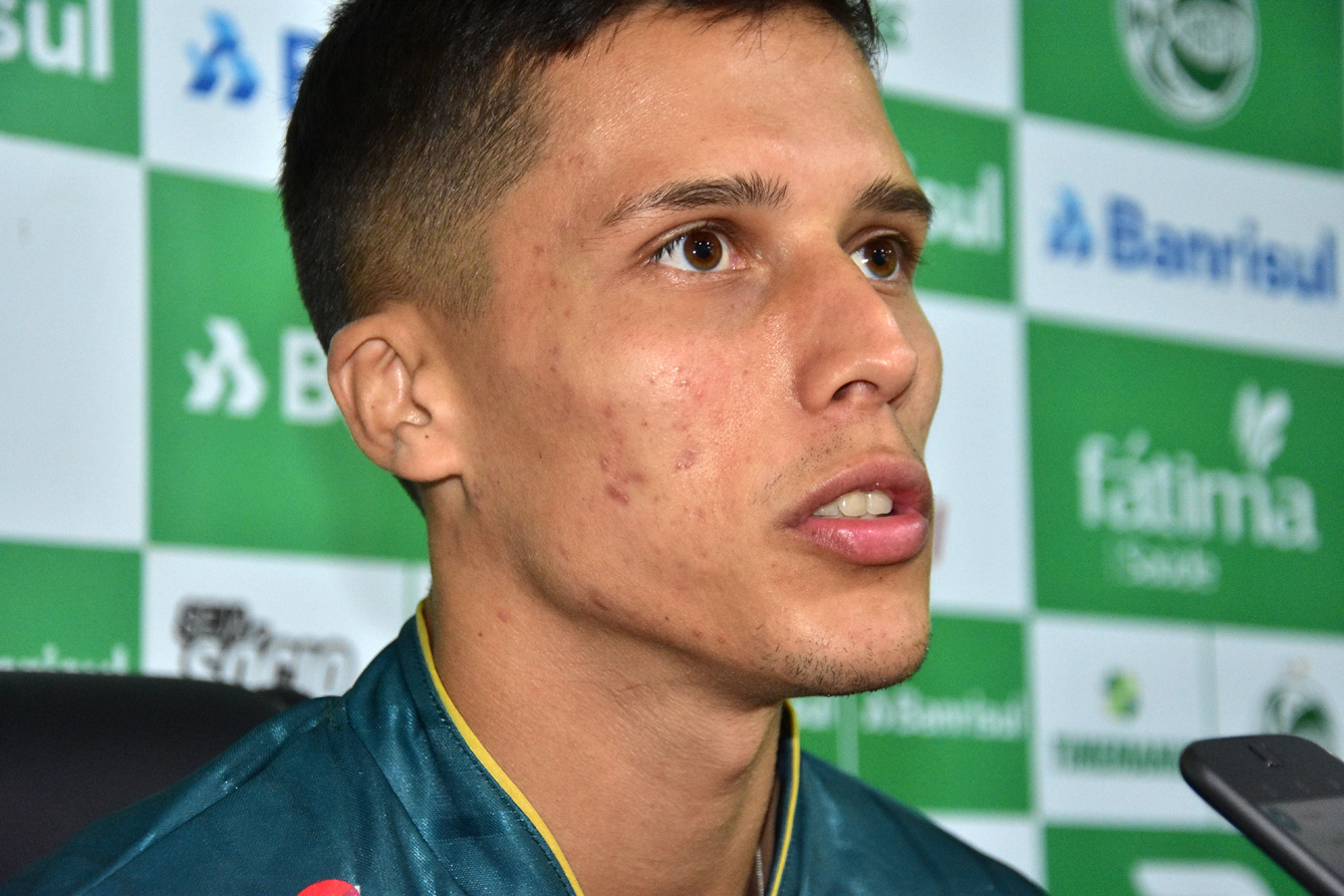 Gabriel Terra é o novo reforço do Juventude
