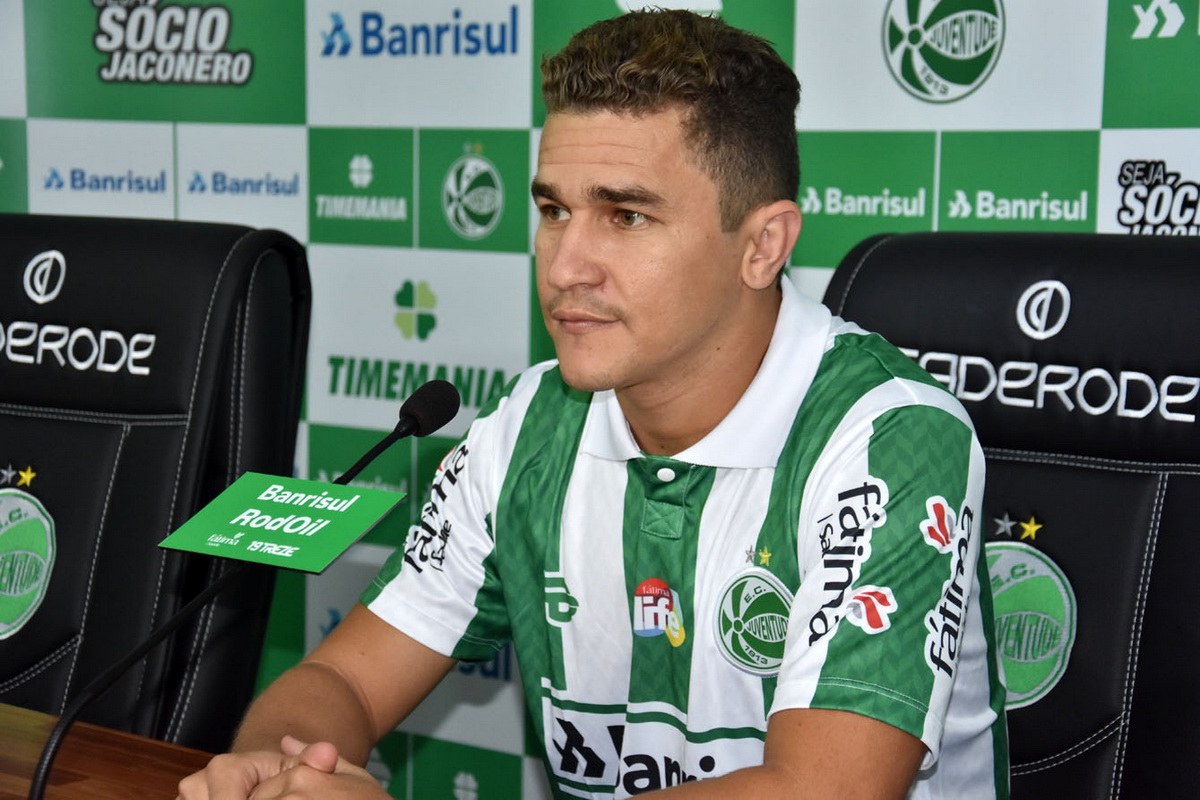 Leandrinho é mais um reforço do Juventude para 2018
