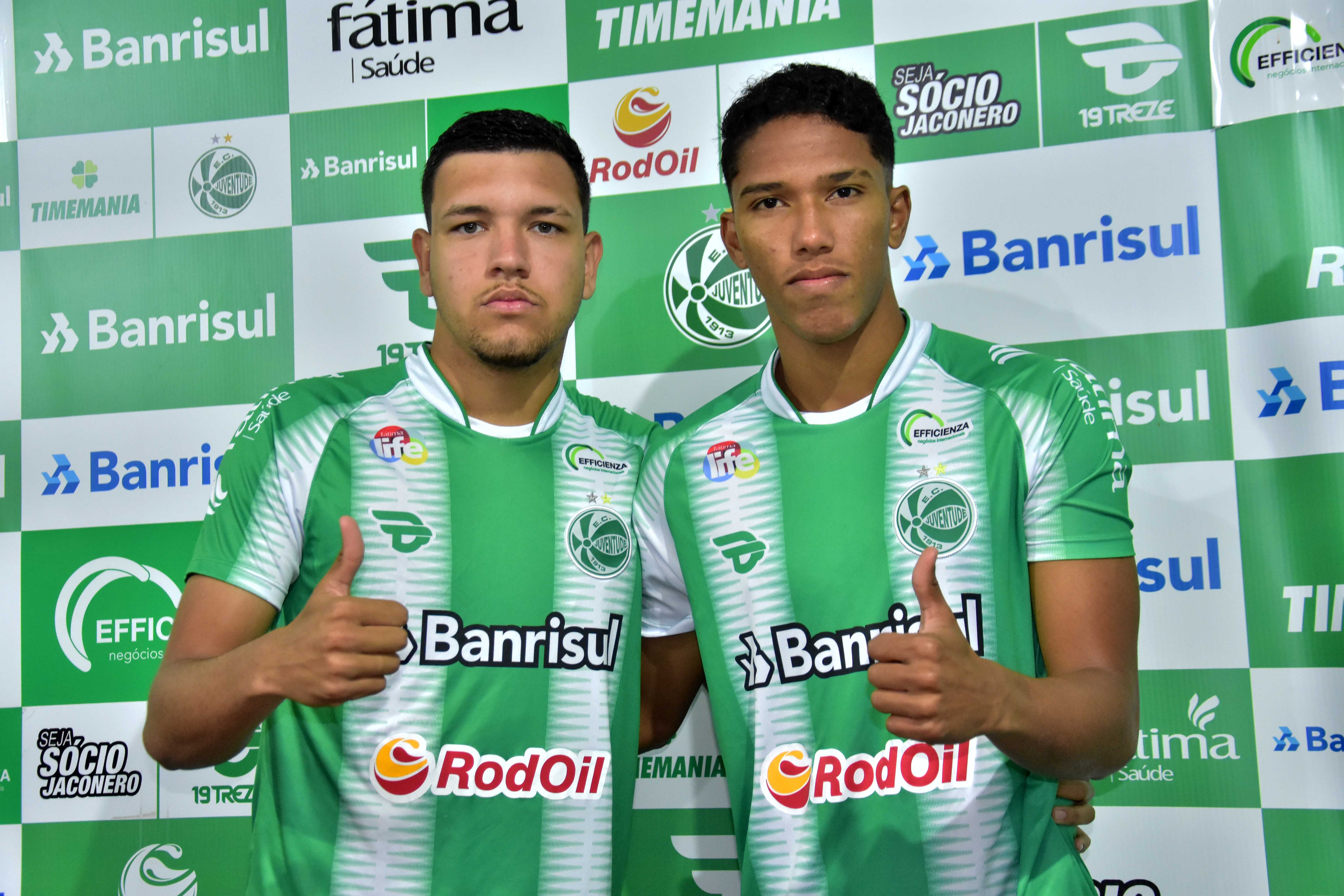 Juventude renova com destaques da base
