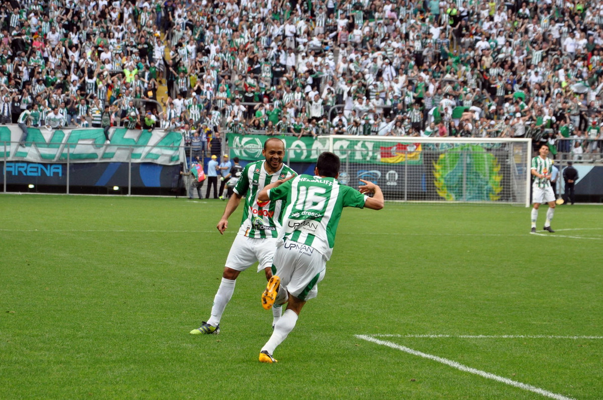 Juventude larga na frente na final da Série D