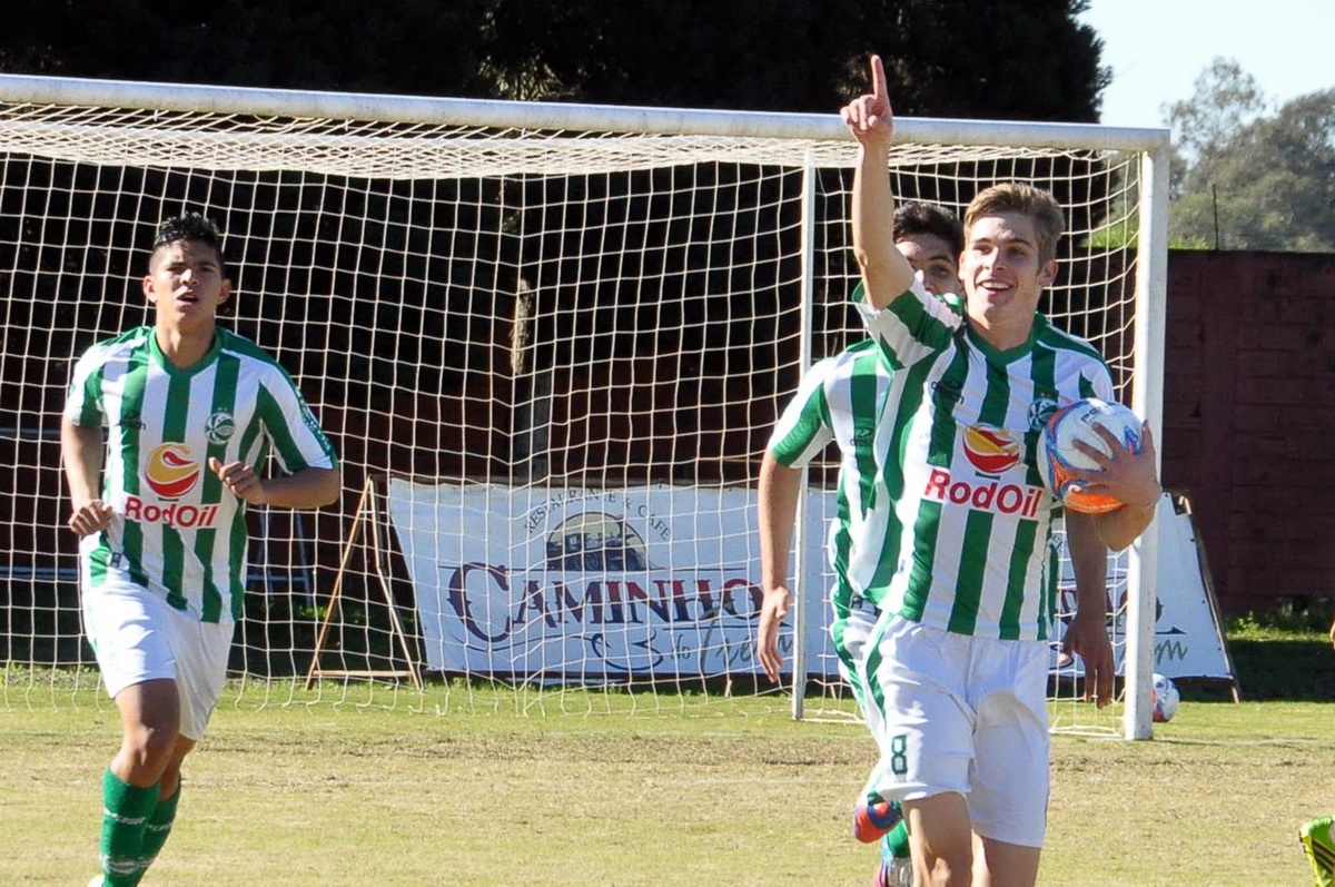 Juventude x Esportivo: serviço de jogo