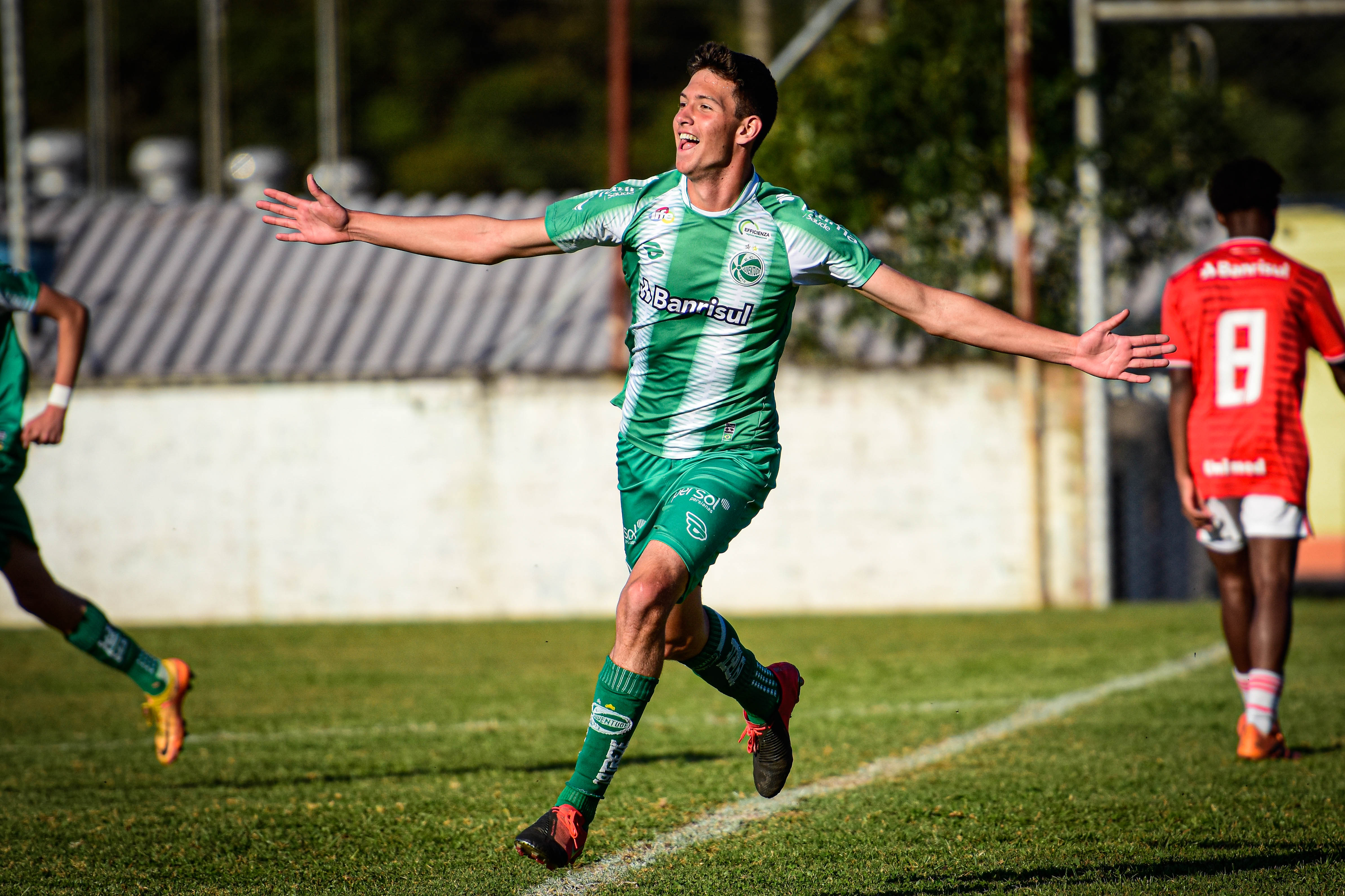 Com autoridade! Sub-14 e Sub-15 vencem o Internacional pelo Sul-Brasileiro