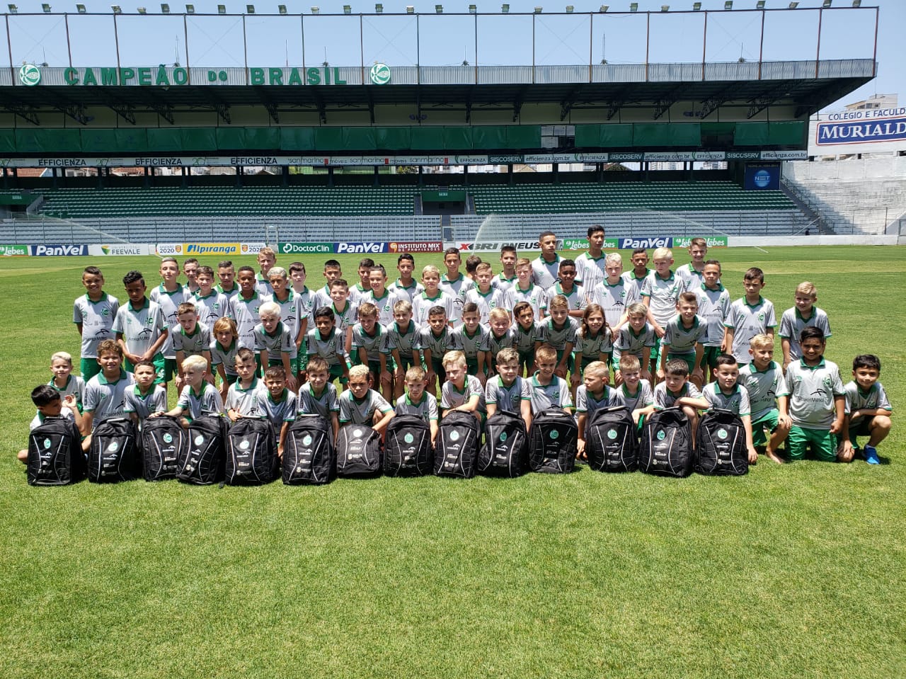 Escola de Futebol se prepara para disputa da Ibercup World