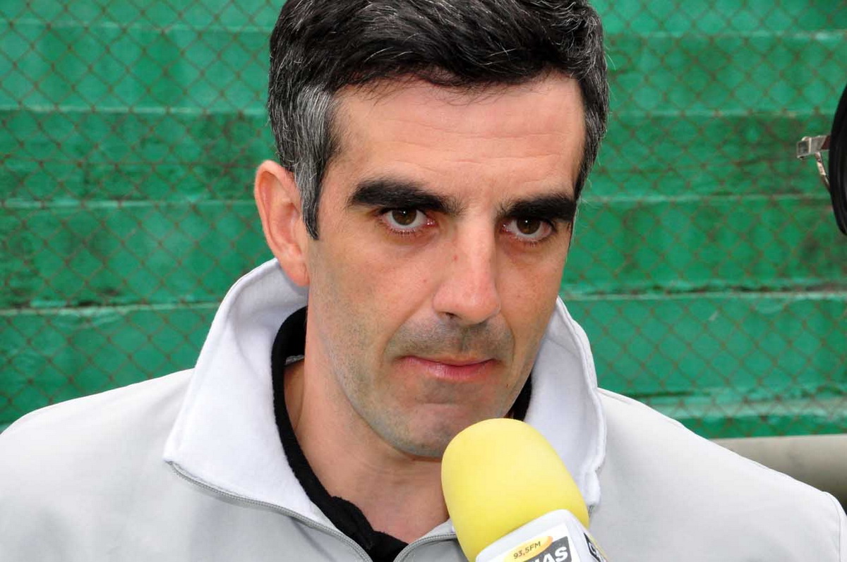 Felipe Endres deixa o comando técnico do time Sub-20
