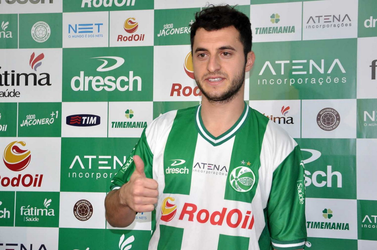 Lucas Roggia é o novo reforço do Juventude