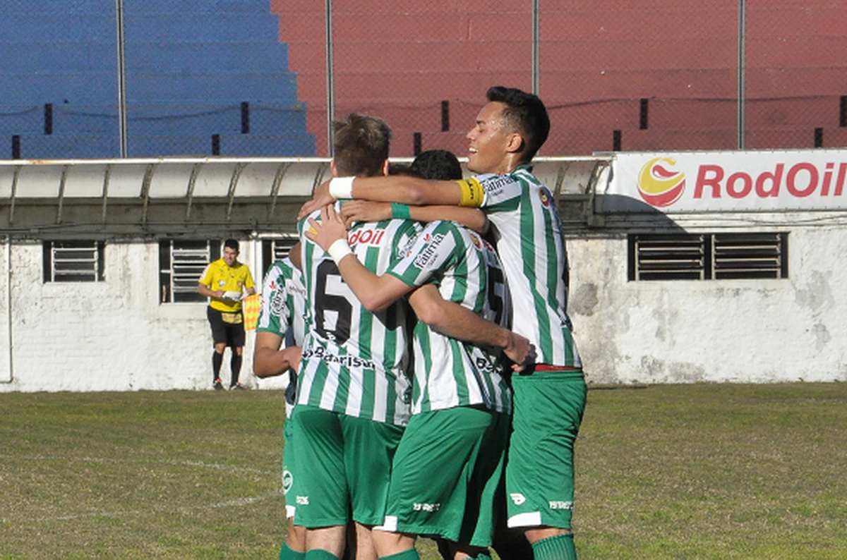 Duelos regionais marcaram o final de semana da base alviverde