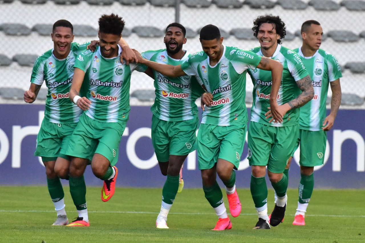 Ju vence o Guarani e encerra primeiro turno no G4 da série B