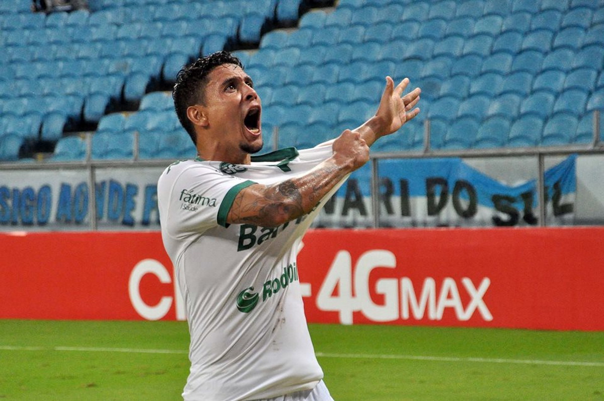 LATERAL-ESQUERDO PARÁ ACERTA PERMANÊNCIA NO JUVENTUDE