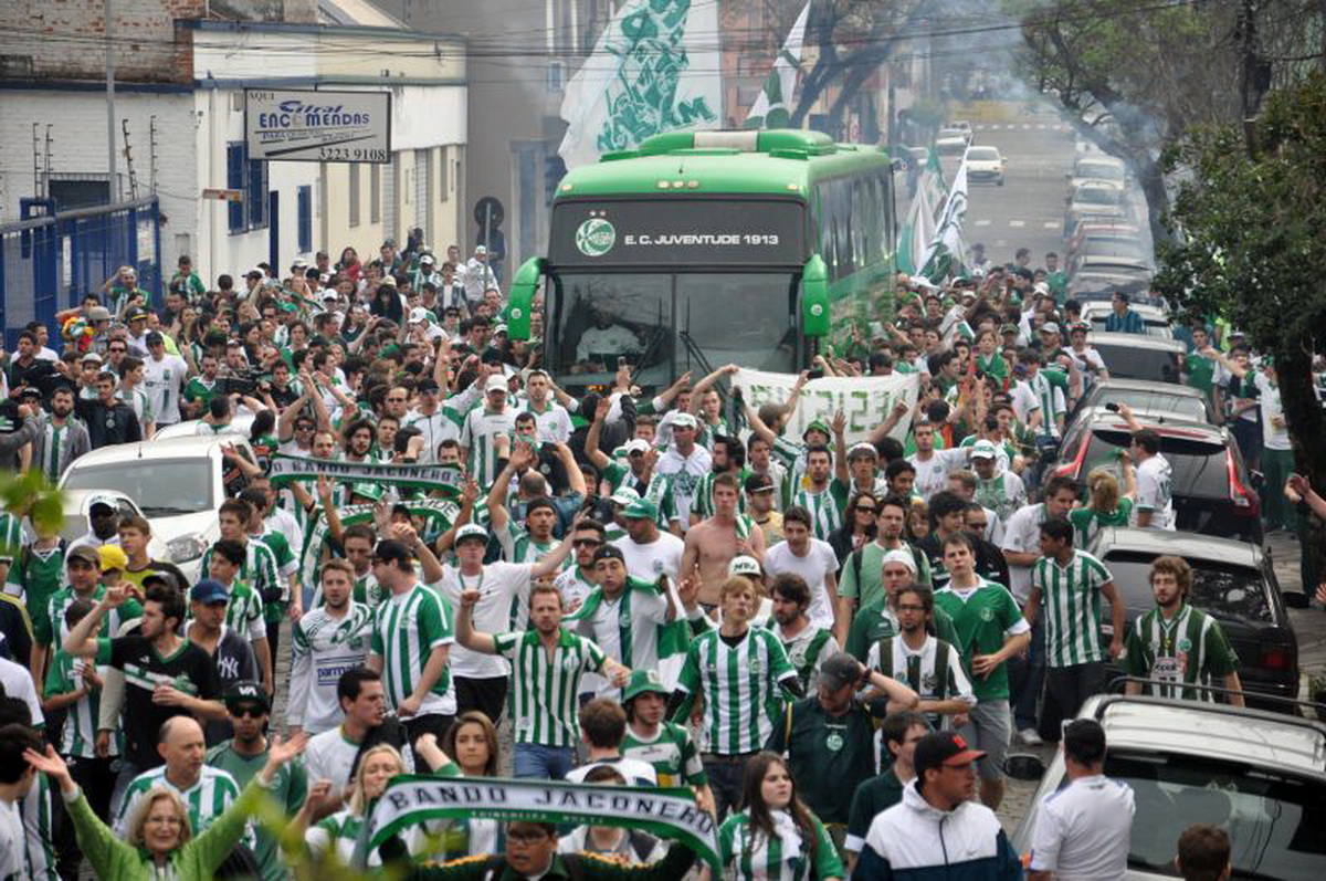 Corredor Jaconero rumo ao Ca-Ju nesta quarta