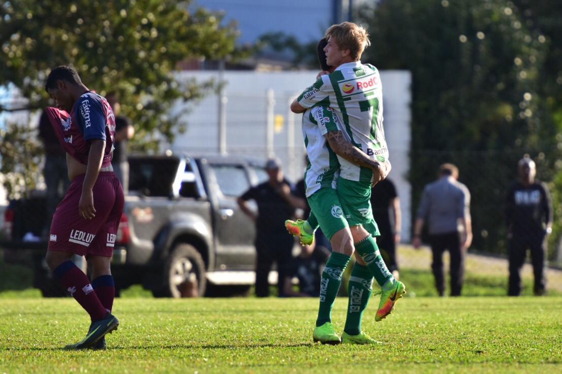 Sub-17 goleia o Caxias pelo Campeonato Gaúcho