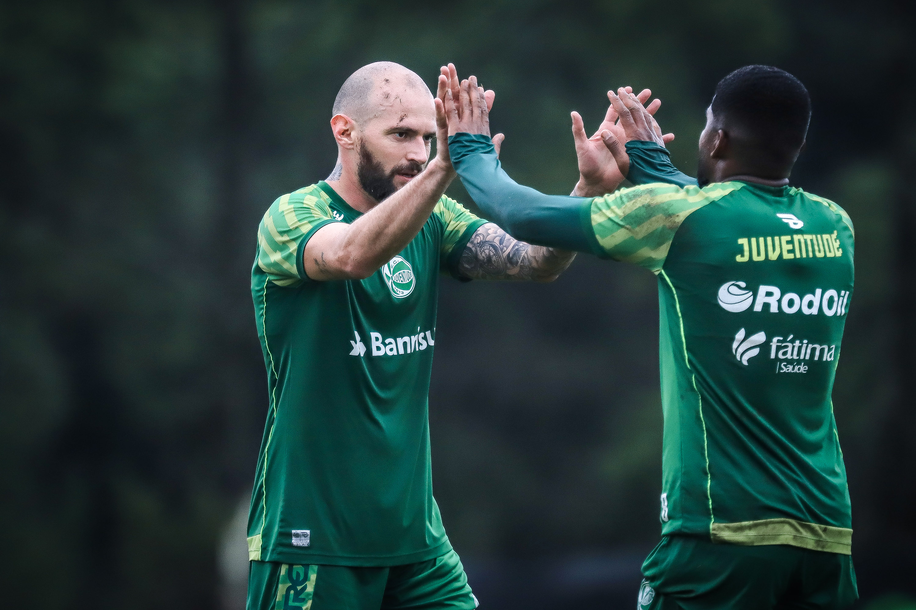 Jogo-treino com vitória! No primeiro teste da intertemporada, Ju vence o Grêmio, no CT