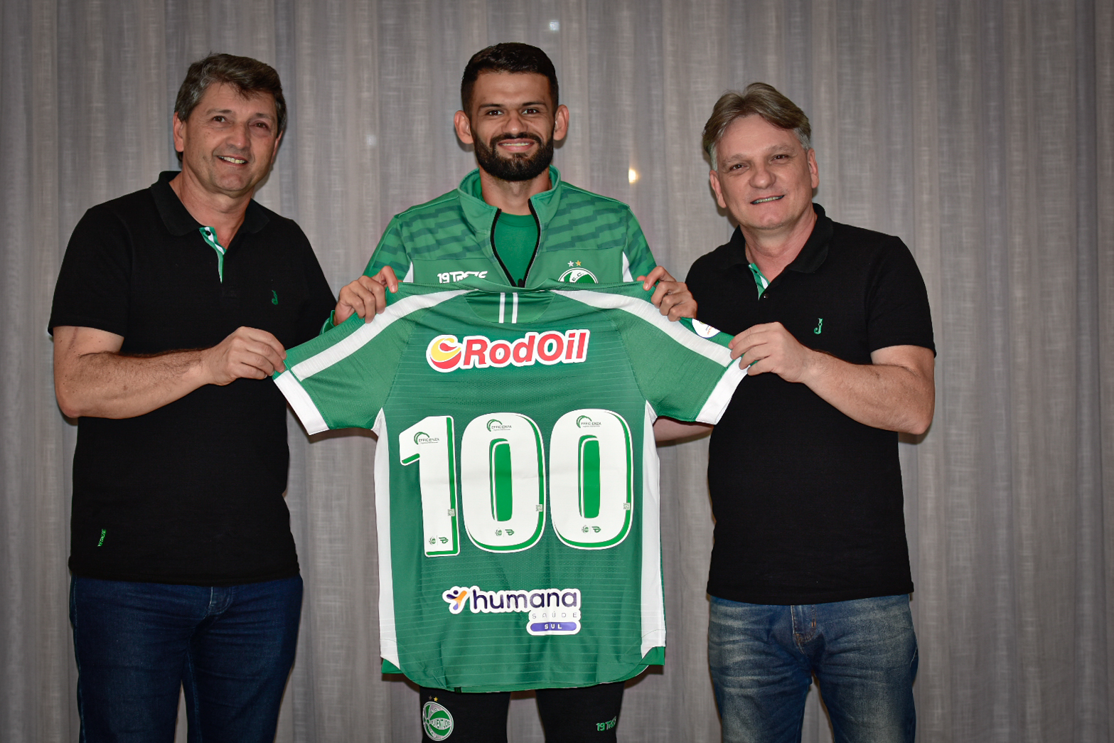 Jadson completa 100 jogos com a camisa do Juventude