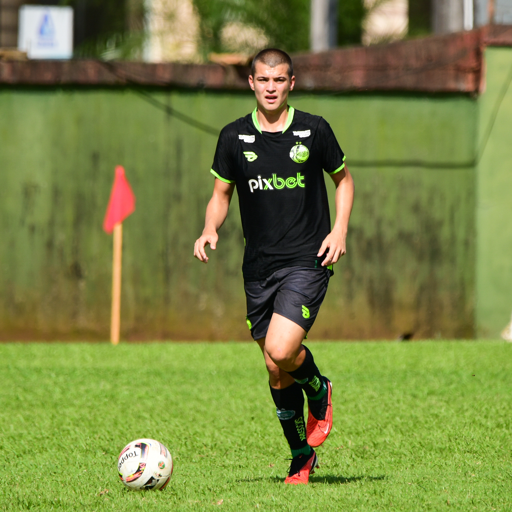 Sub-17 do Juventude encerra sua participação na Copa Galo com vitória sobre o Coritiba