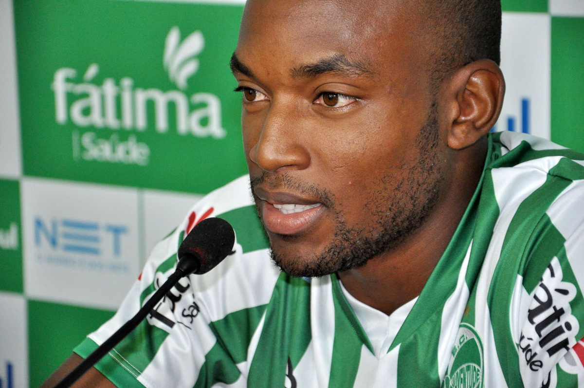 Lateral Murilo inicia nova passagem pelo Juventude