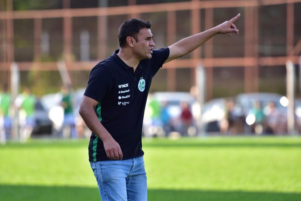 Adversário atua com oito jogadores e Ju vence na estreia da Copa FGF Sub-19