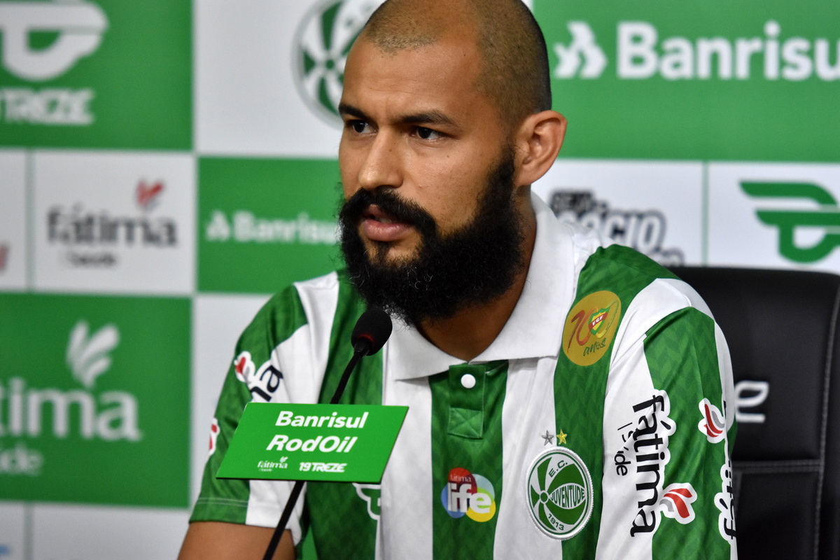 Ricardo Jesus é o novo reforço do Verdão