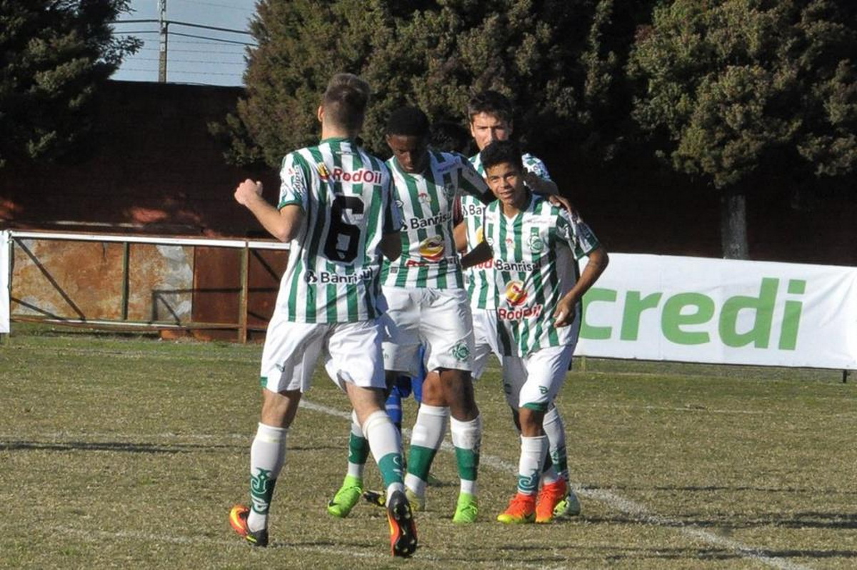 Sub-15 e sub-17 do Ju vencem no final de semana