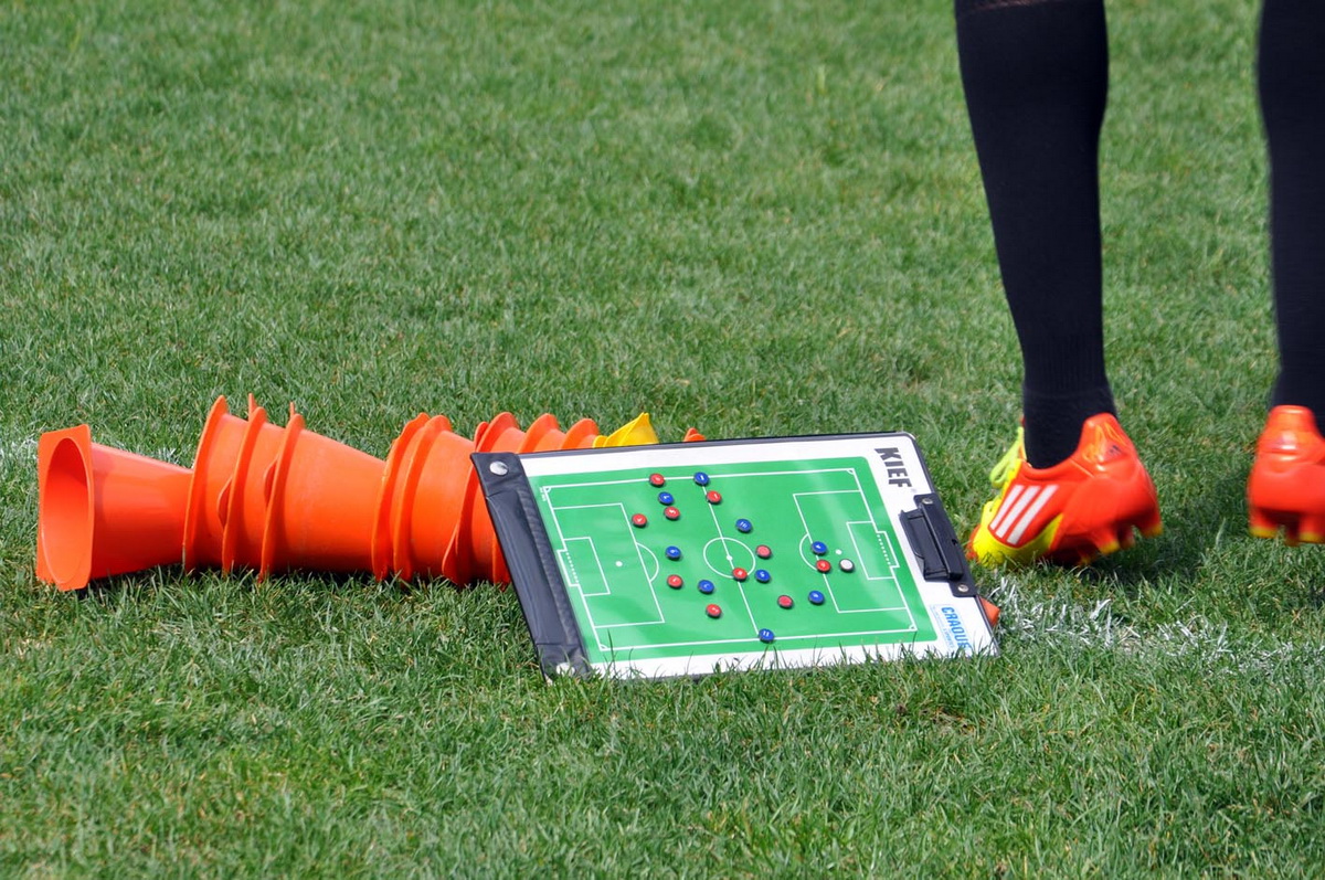Jogo-treino deste sábado está cancelado