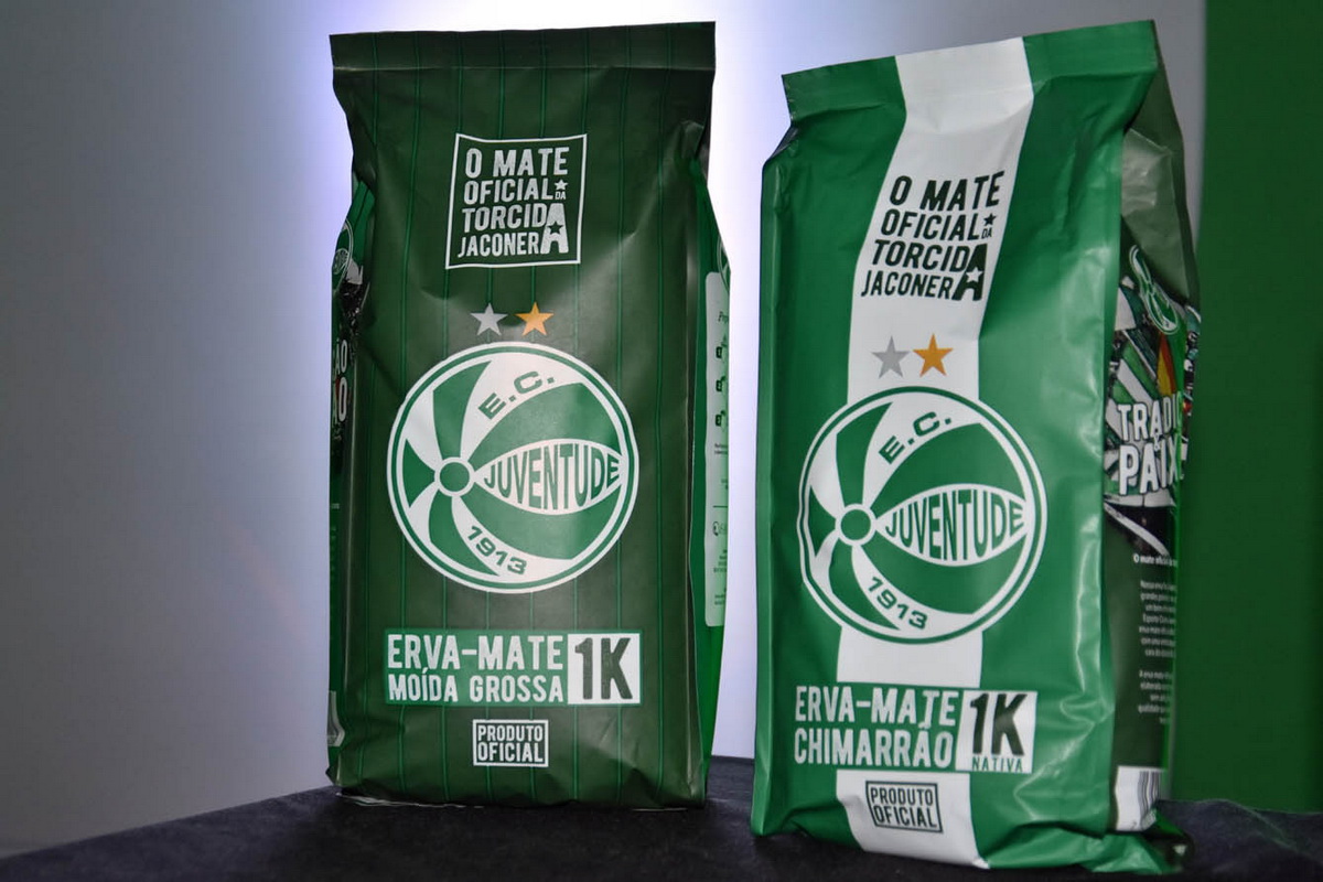 Juventude apresenta a erva-mate oficial da Papada
