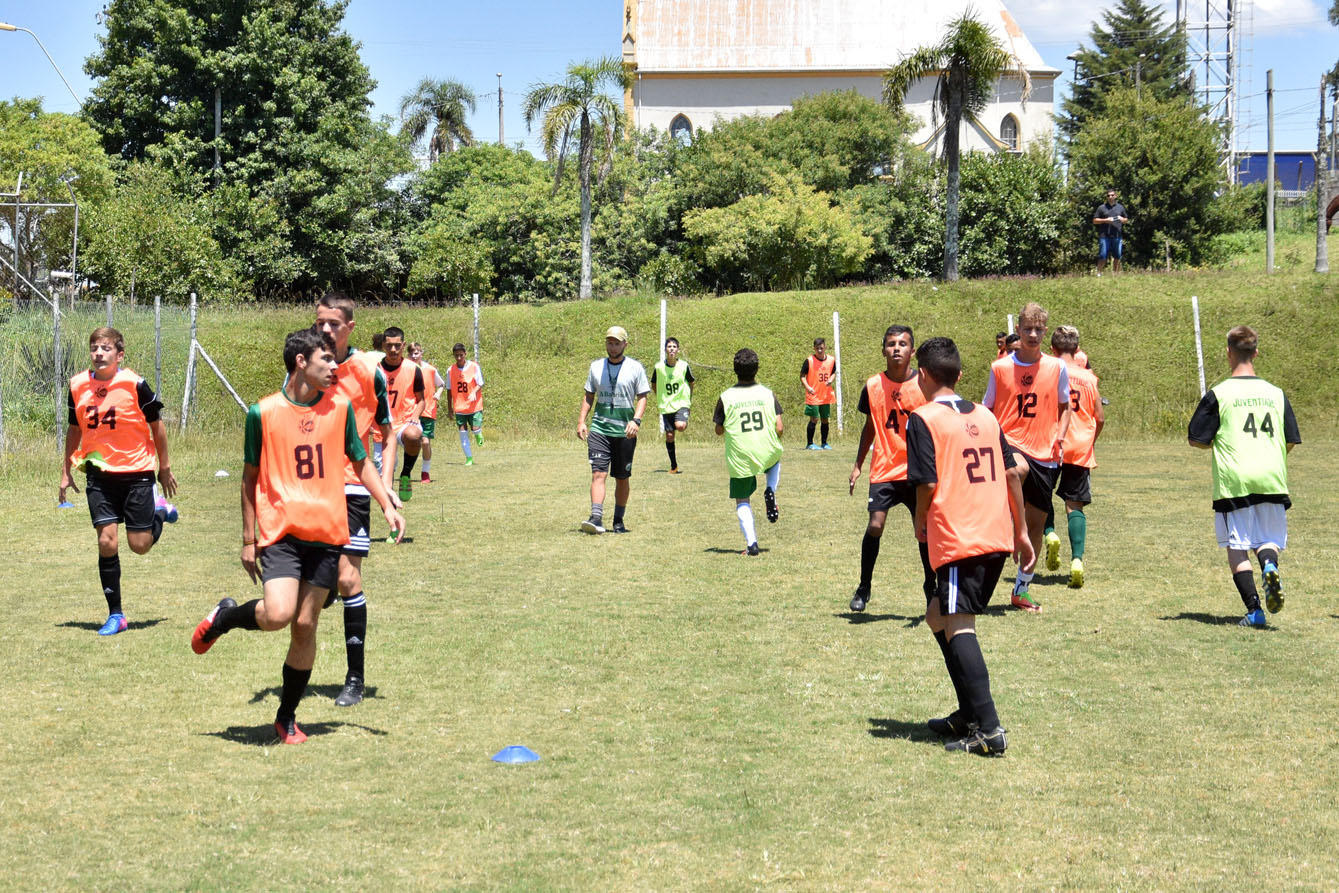 Escola de Futebol realizará avaliação em Santa Cruz do Sul