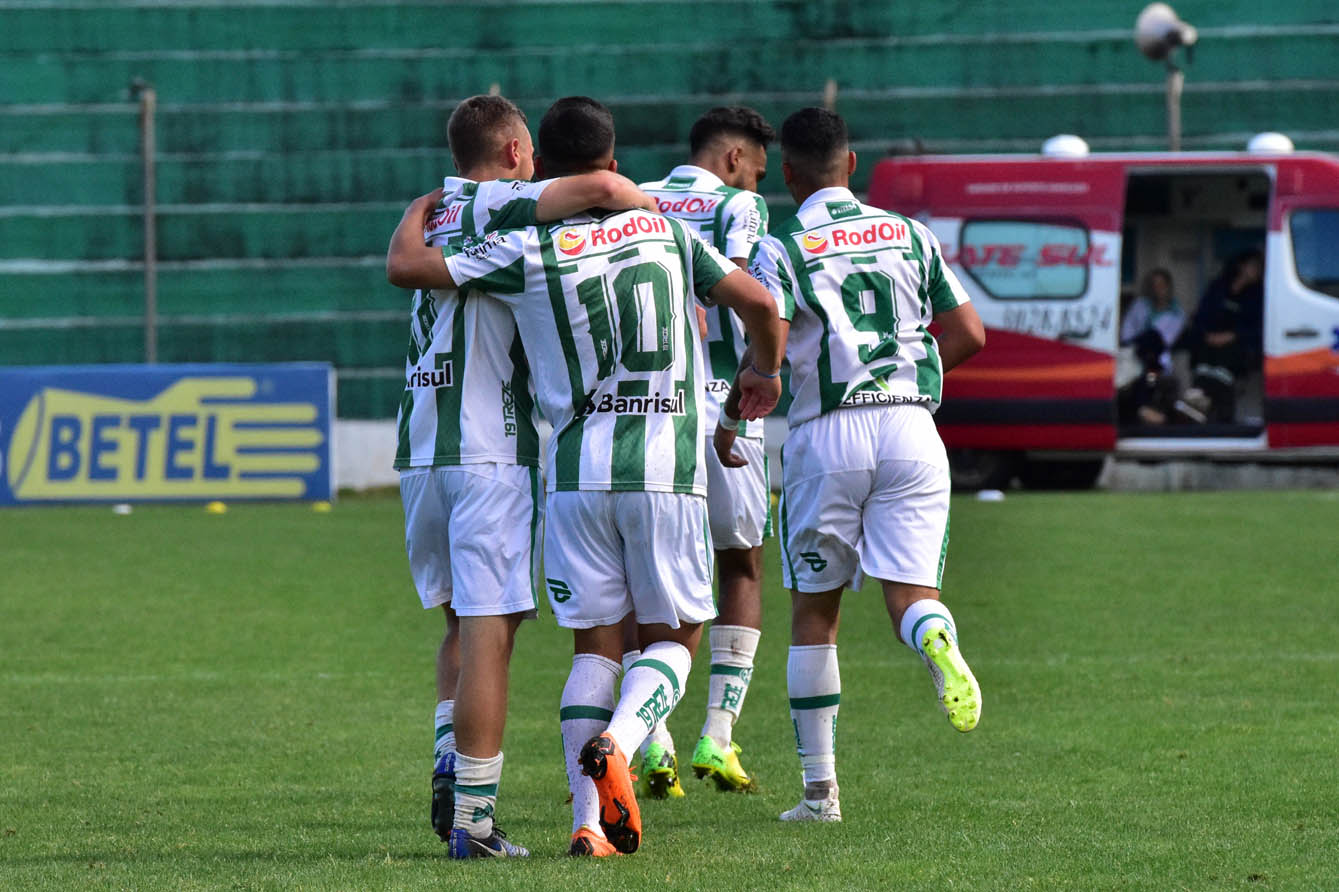 Ju estreia no Gauchão sub-20 neste sábado