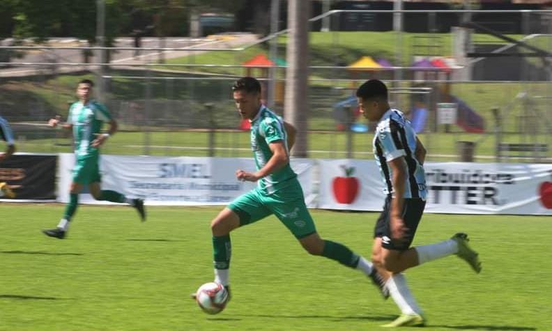 Ju fica no empate contra o Grêmio na estreia da Copa Gramado Sub-16