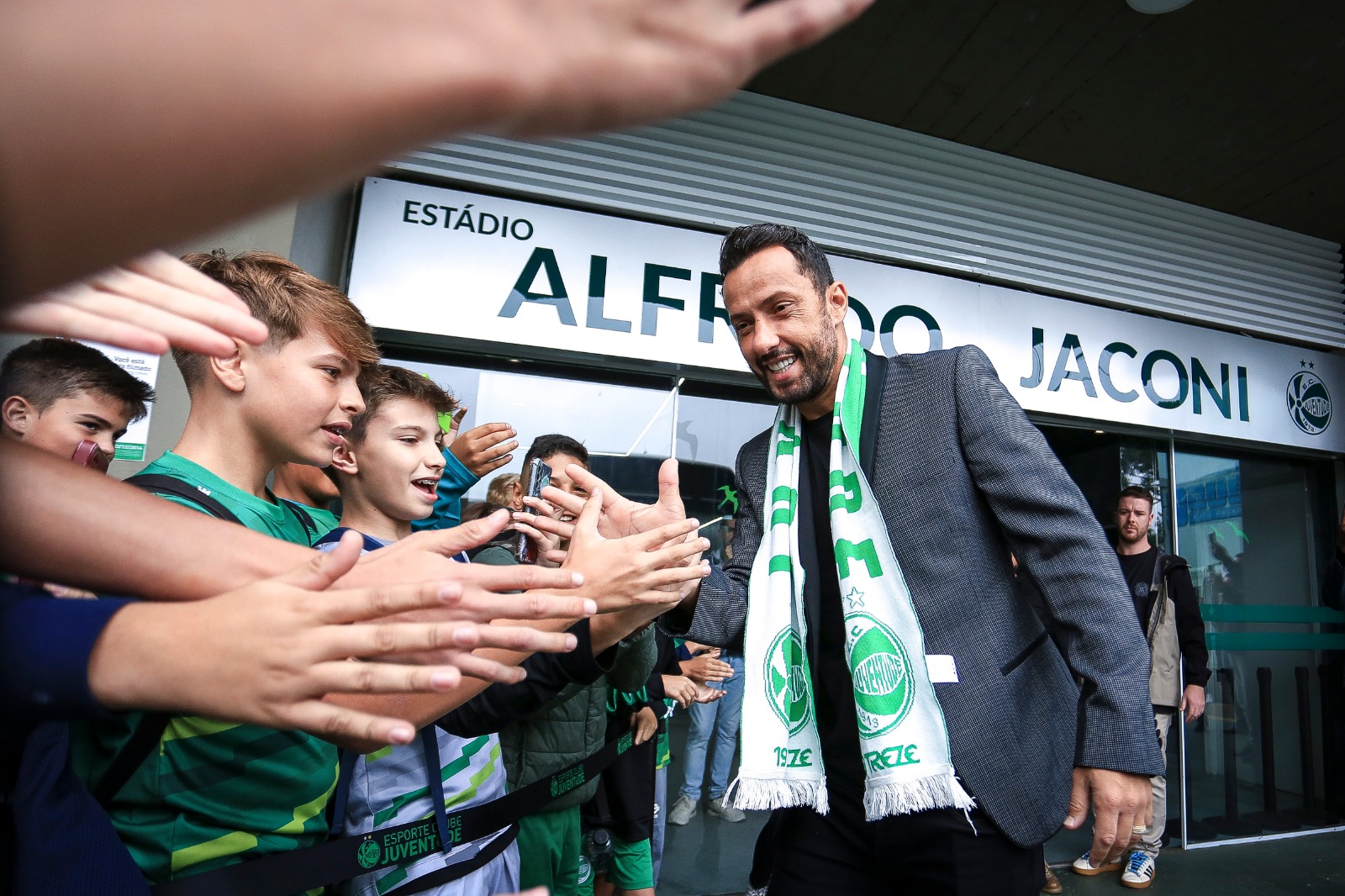 Oficialmente apresentado, Nenê é pura motivação para defender o Juventude