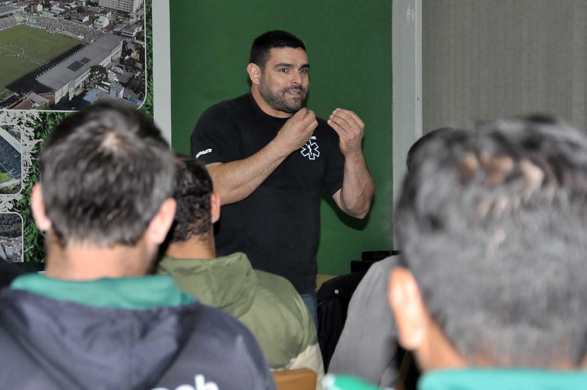 Departamento de Base promoveu palestra sobre Primeiros Socorros
