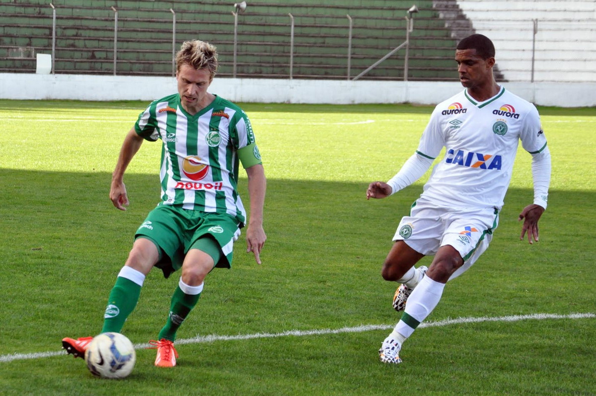 Ju encerra período de testes antes do retorno à Série C
